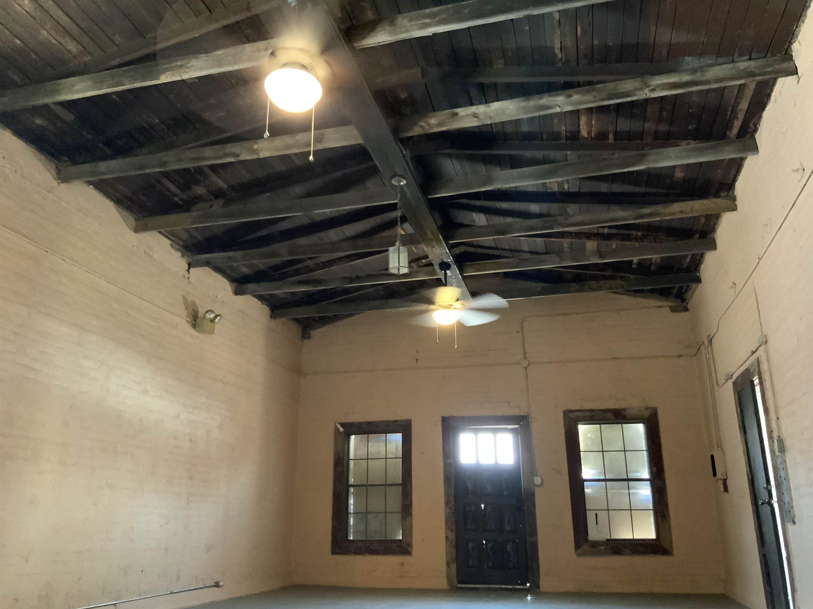 1508 Lincoln St Property Photo 27
