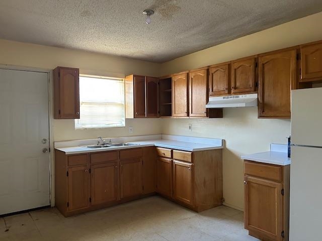 1446 Orquidia Ln E Property Photo 8