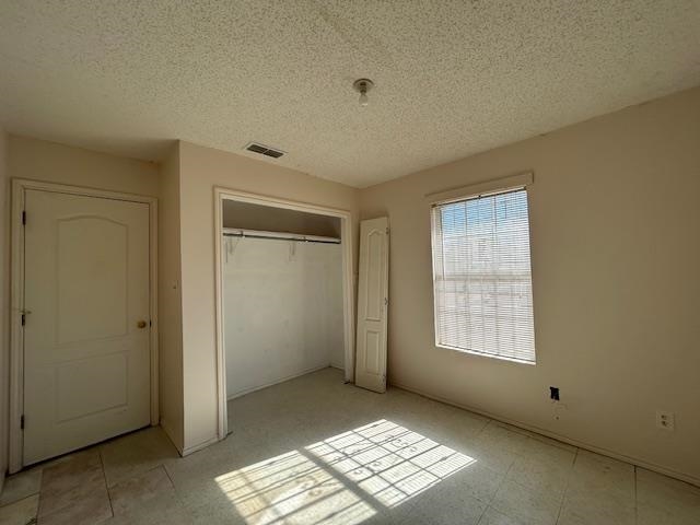 1446 Orquidia Ln E Property Photo 11