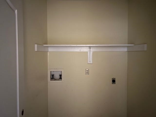 1446 Orquidia Ln E Property Photo 13