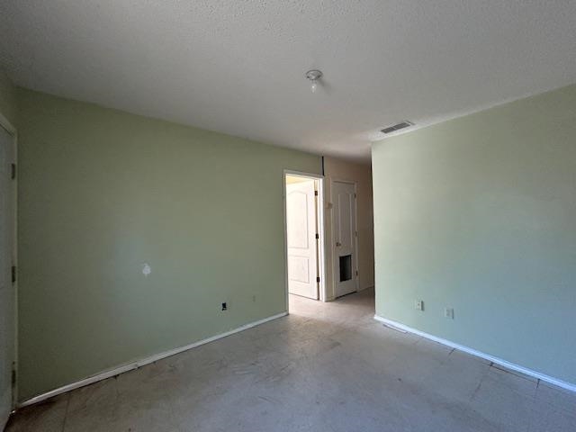 1446 Orquidia Ln E Property Photo 18