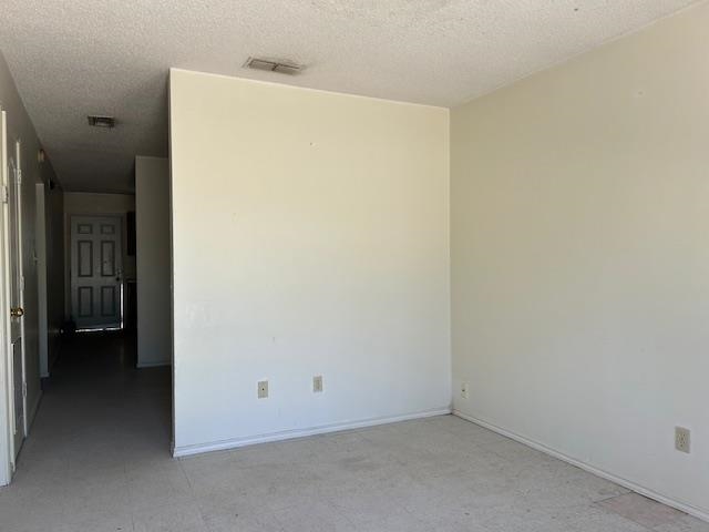 1446 Orquidia Ln E Property Photo 22