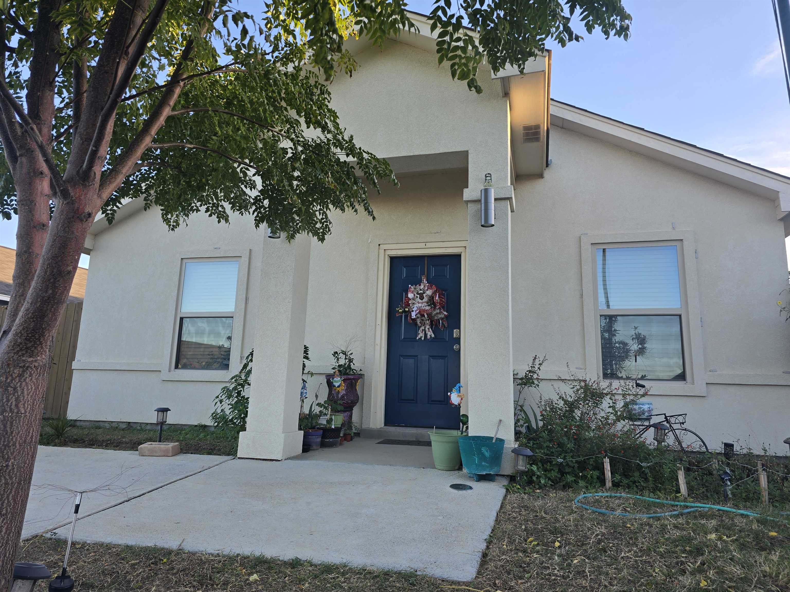 1507 Tesis Dr. Property Photo 3