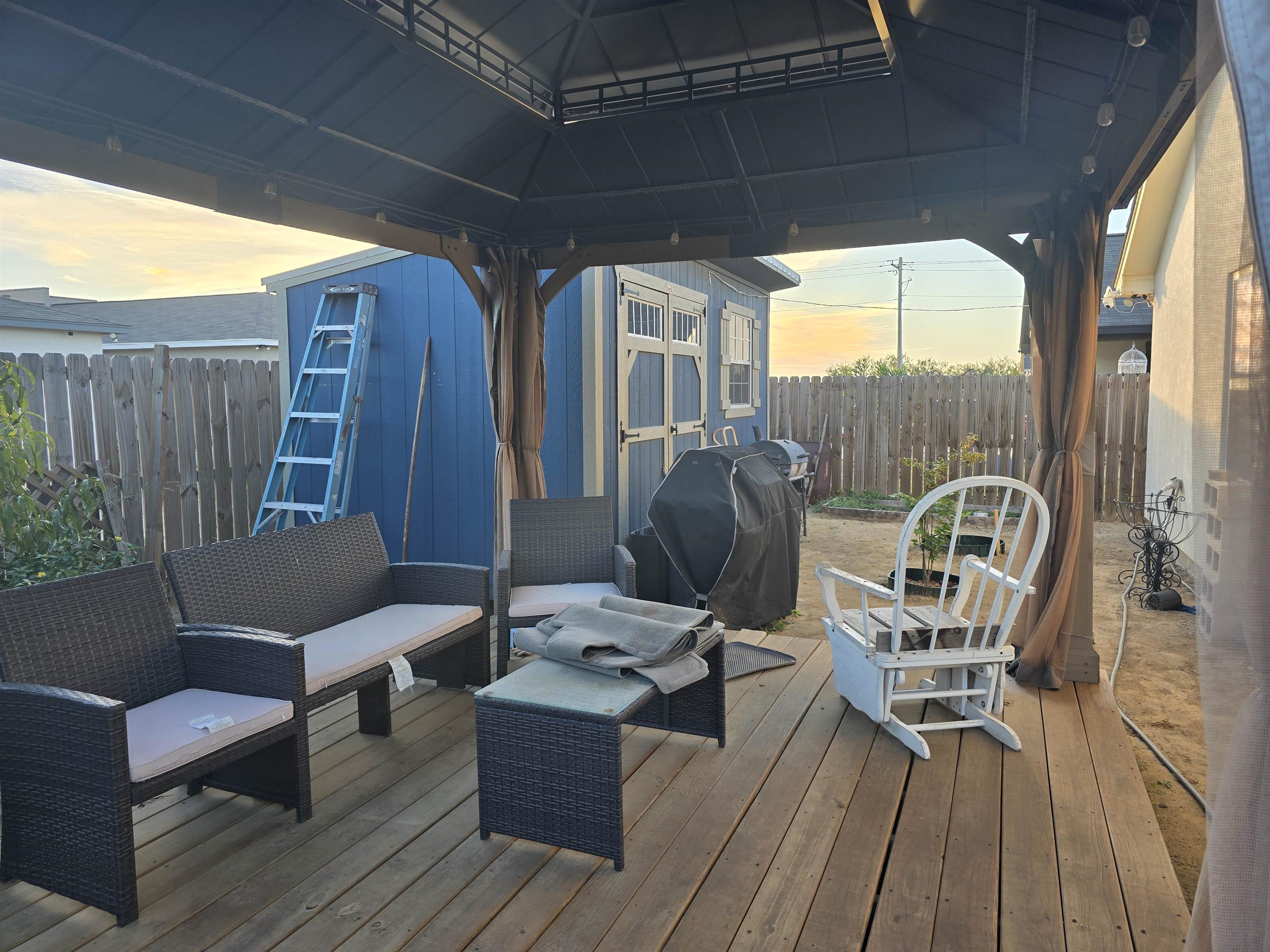 1507 Tesis Dr. Property Photo 22