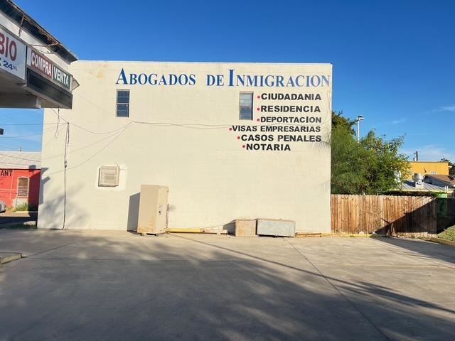 611 Hidalgo St Property Photo 2