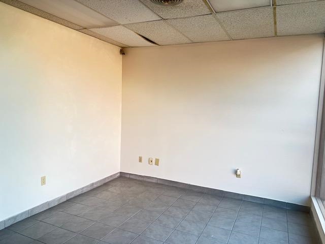 611 Hidalgo St Property Photo 6