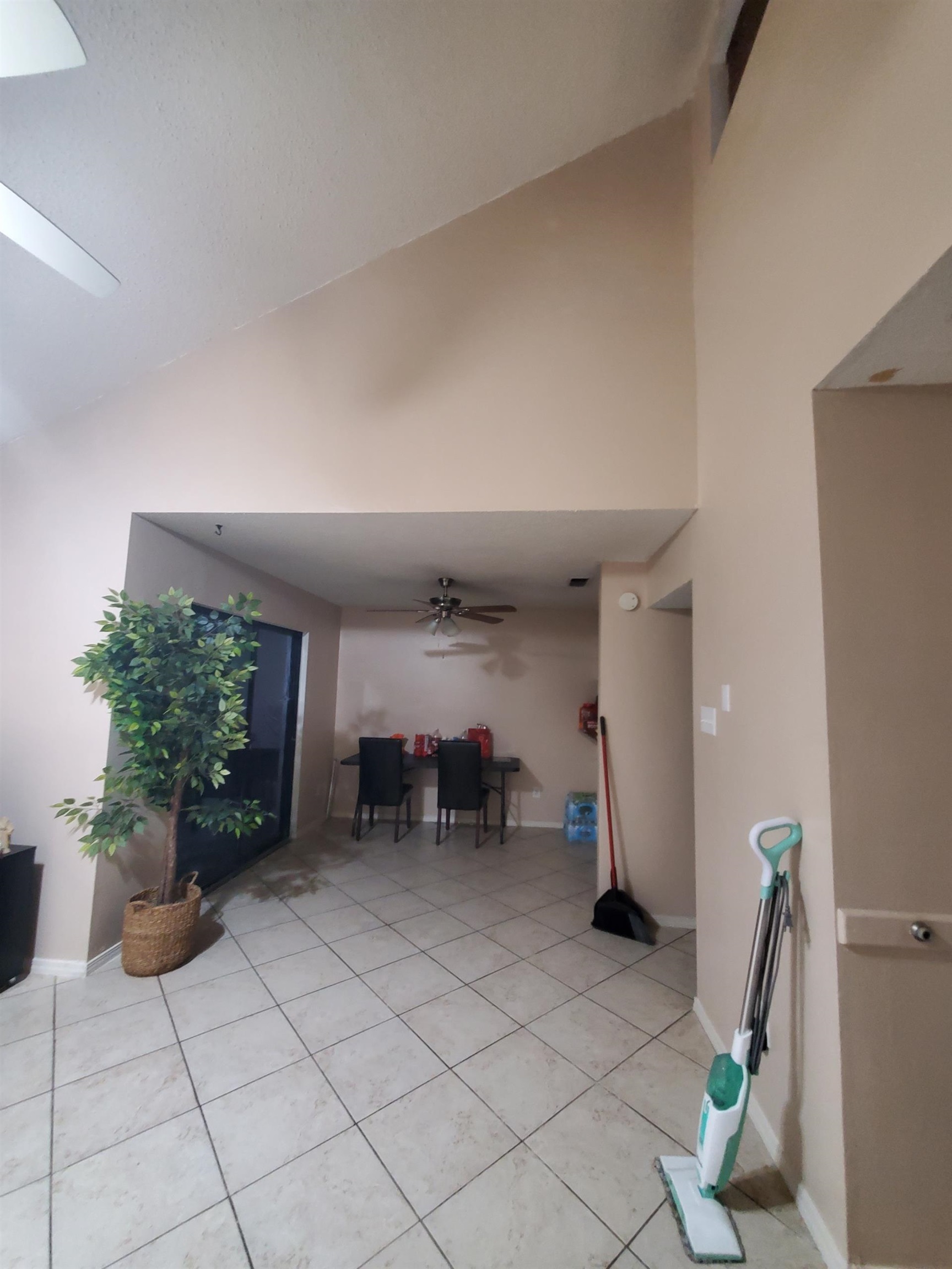 100 E Aurora St 442 Property Photo 5