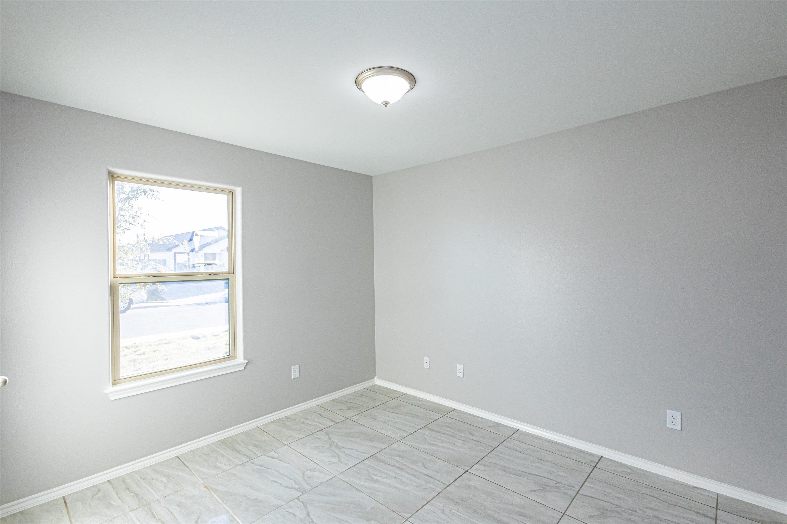 1508 Tesis Dr. Property Photo 14