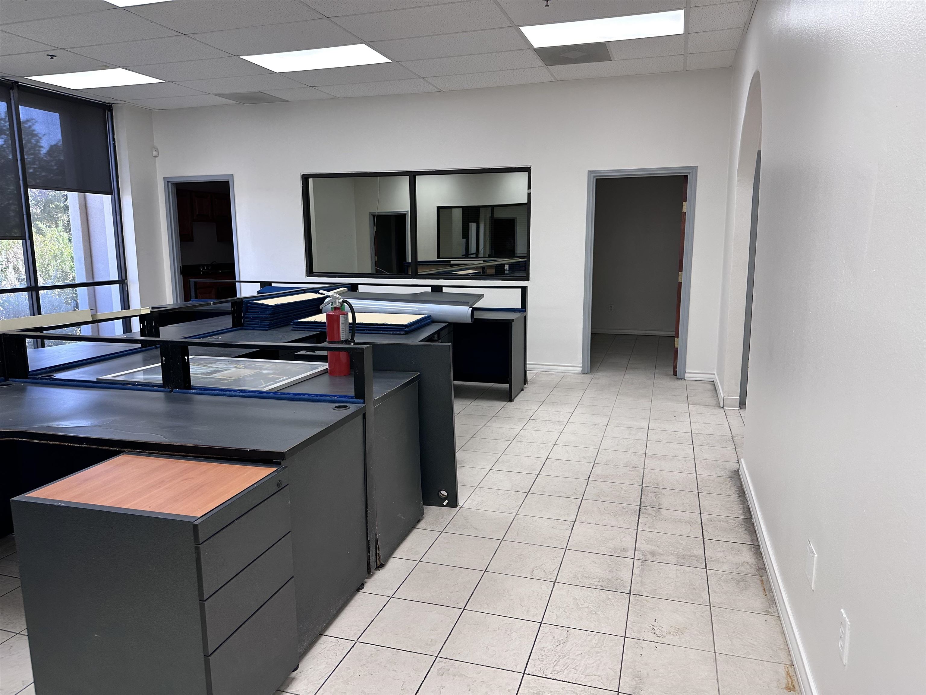12018 Auburn Rd Property Photo 11