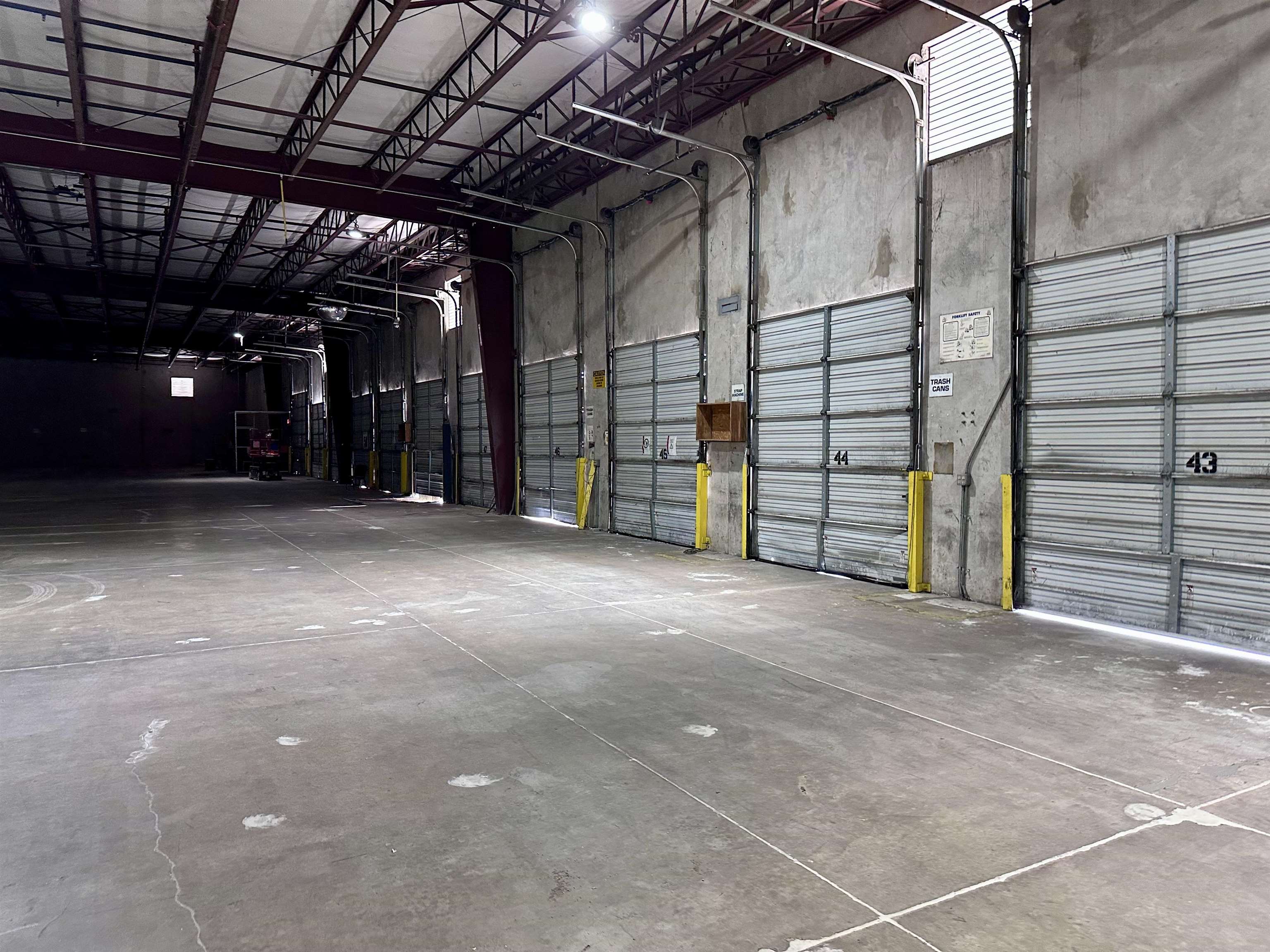 12018 Auburn Rd Property Photo 27