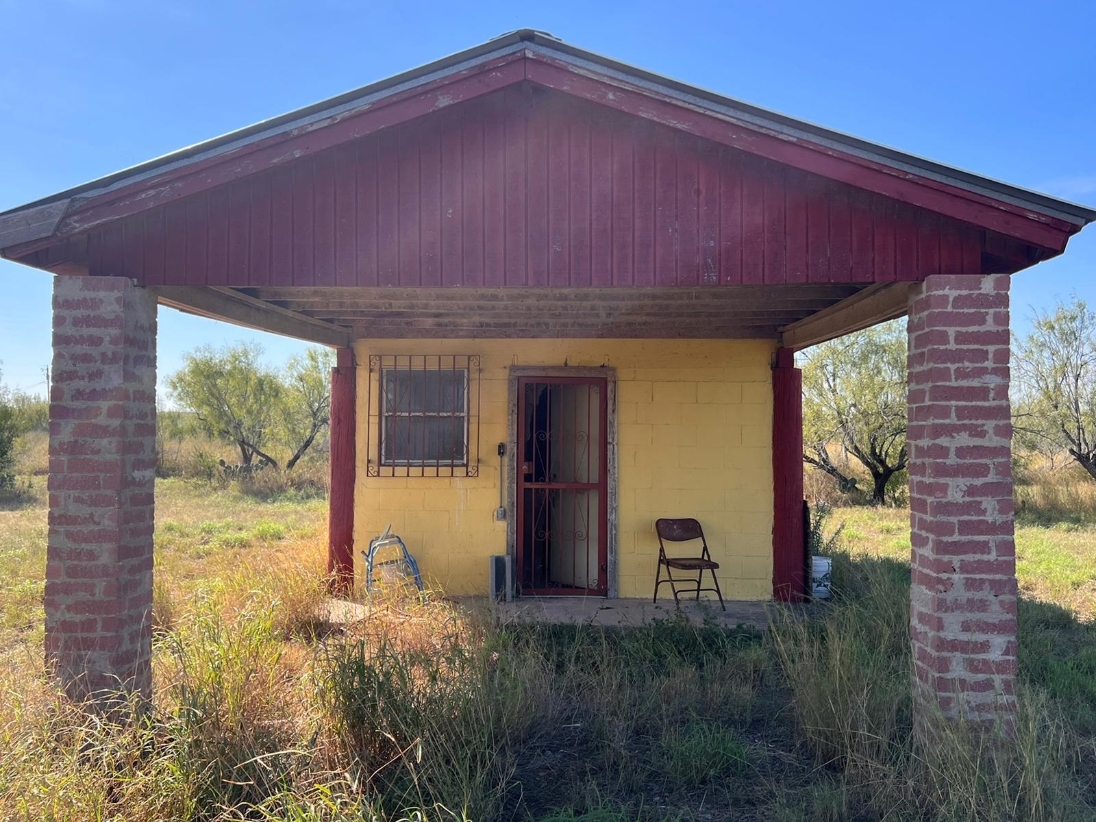 202 Camino Bolivar Property Photo 3