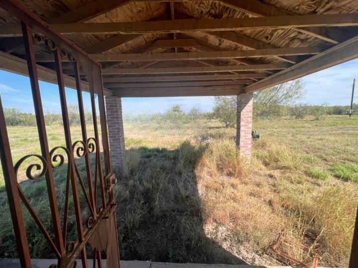 202 Camino Bolivar Property Photo 4