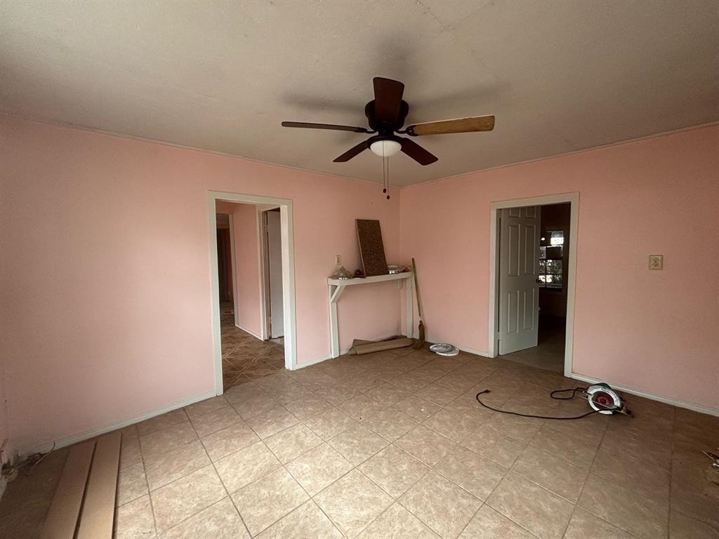 1816 Anna Ave Property Photo 5