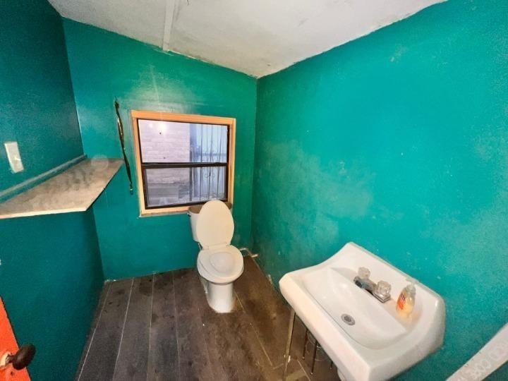 1816 Anna Ave Property Photo 7