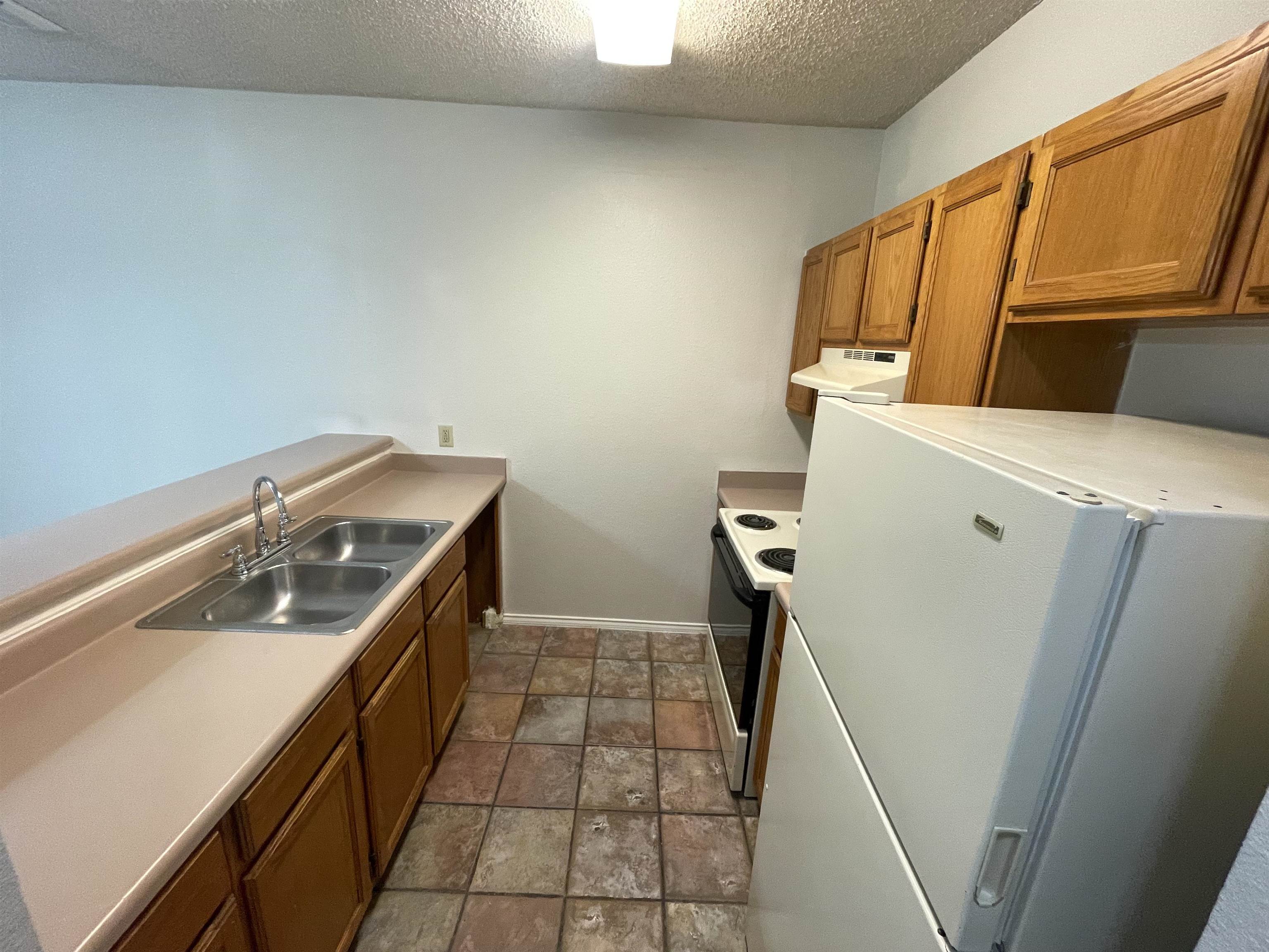 511 Shiloh Dr 16 Property Photo 7