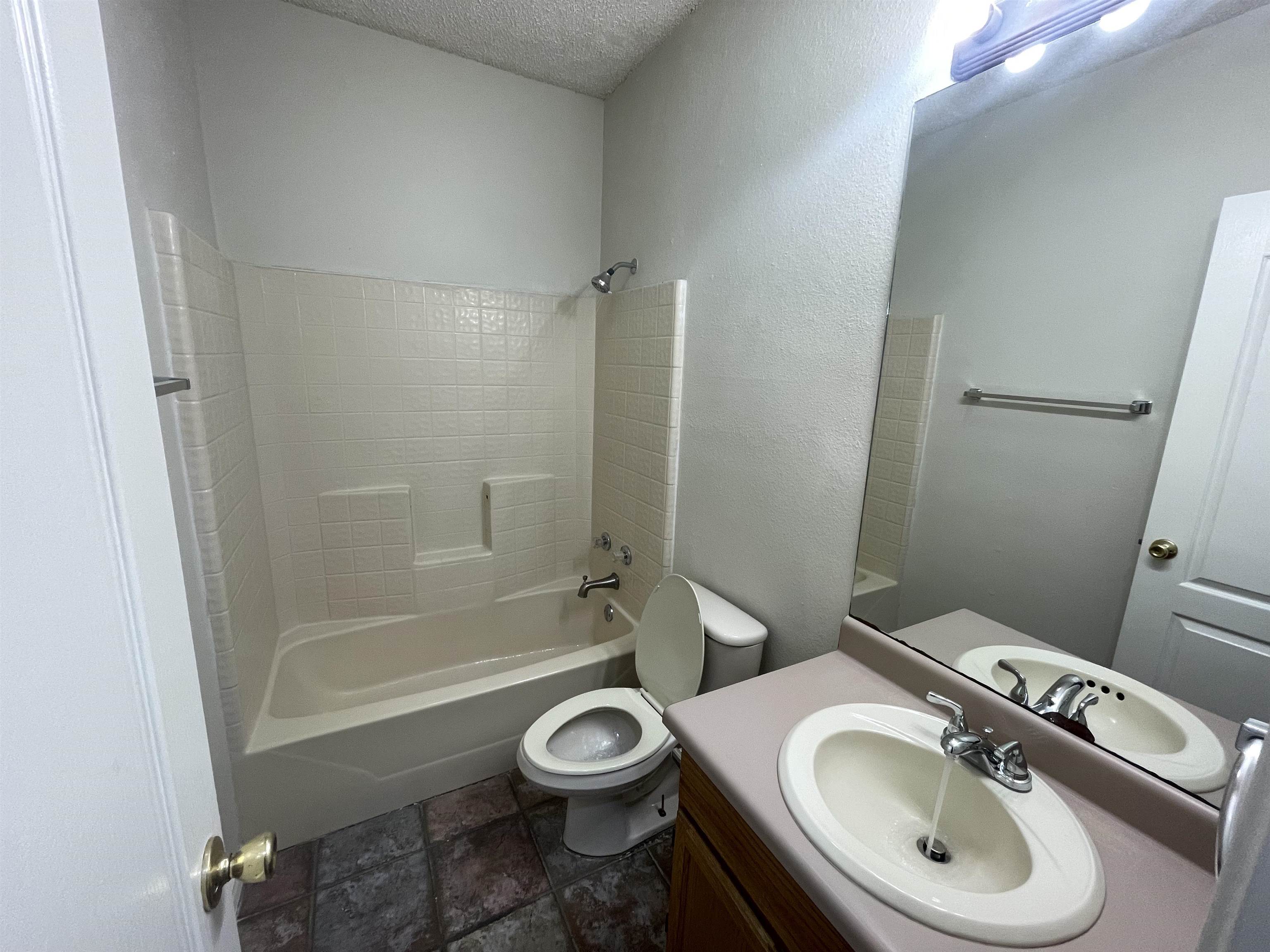 511 Shiloh Dr 16 Property Photo 11