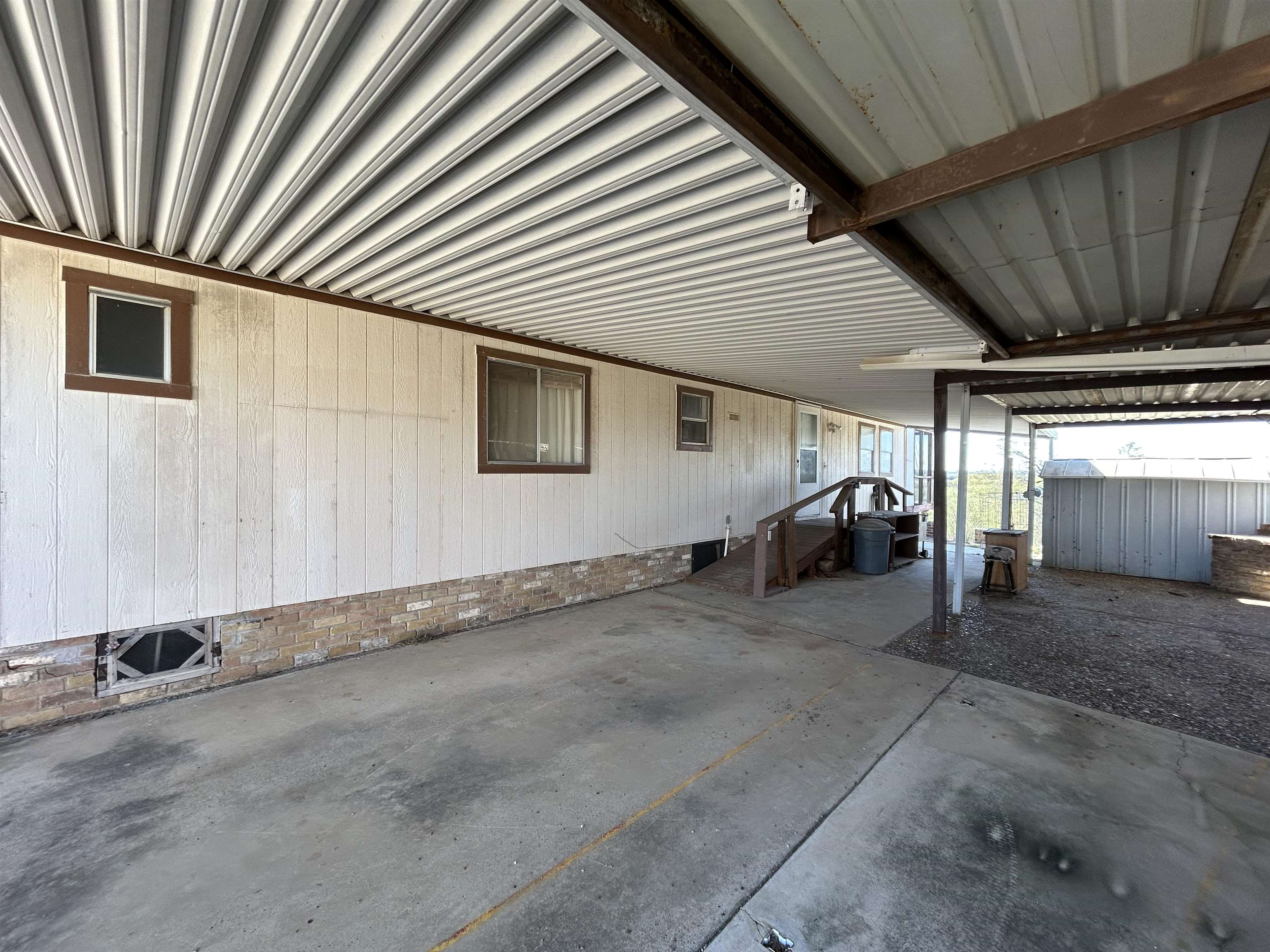 149 Palm Place Property Photo 4