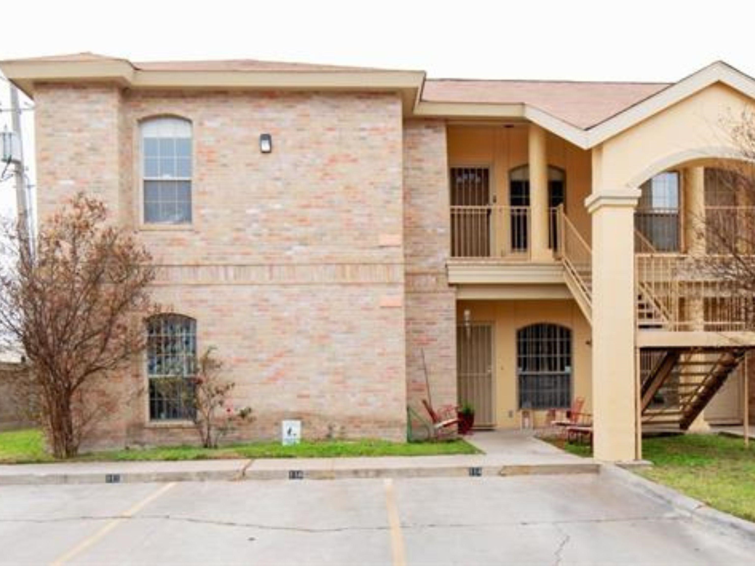 9903 Crystal Ct 118 Property Photo 1