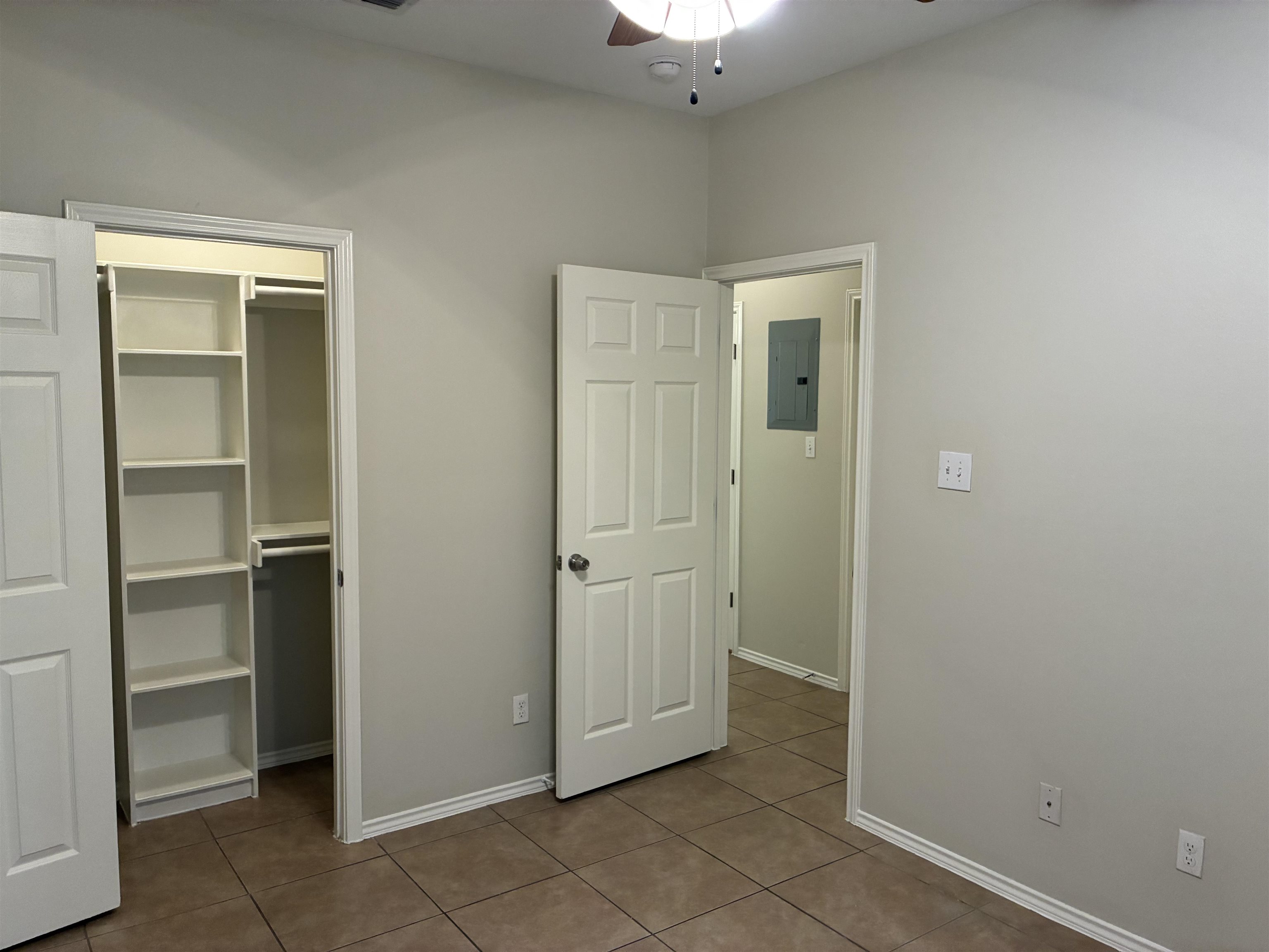 5402 Marcella Ave #102a Property Photo 19