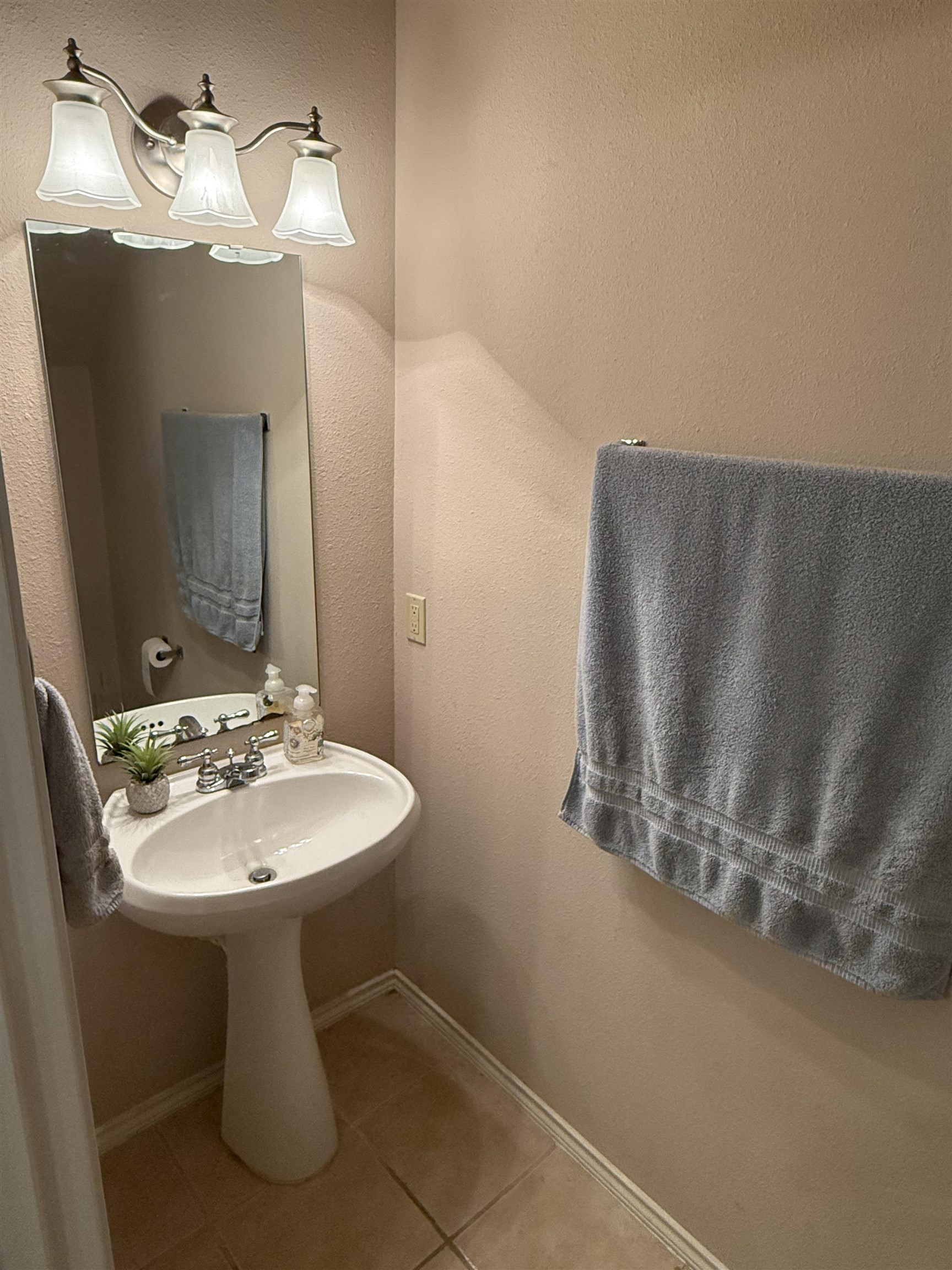 2619 San Isidro Pkwy 606 Property Photo 6