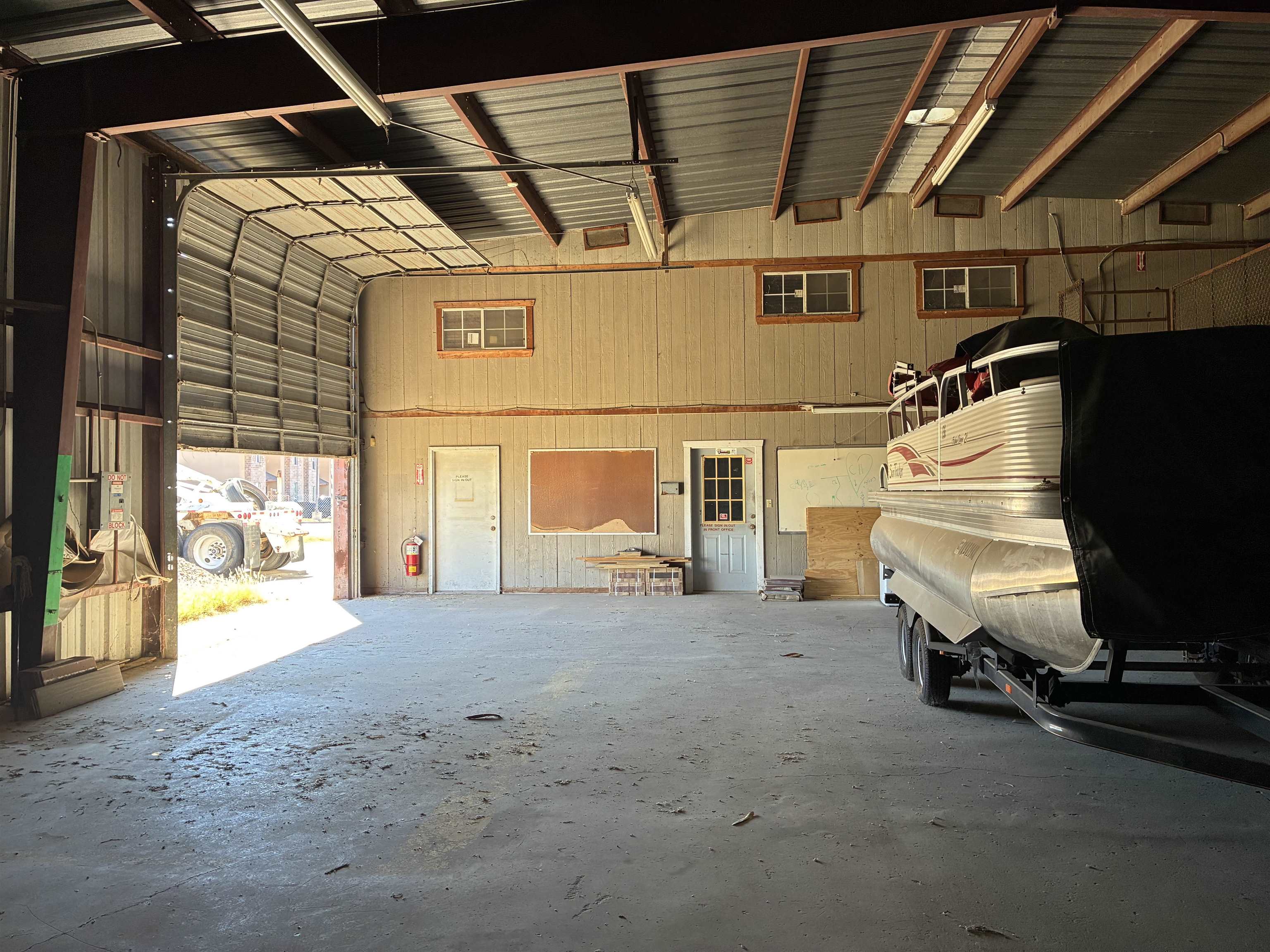 401 Santa Maria Ave Property Photo 4
