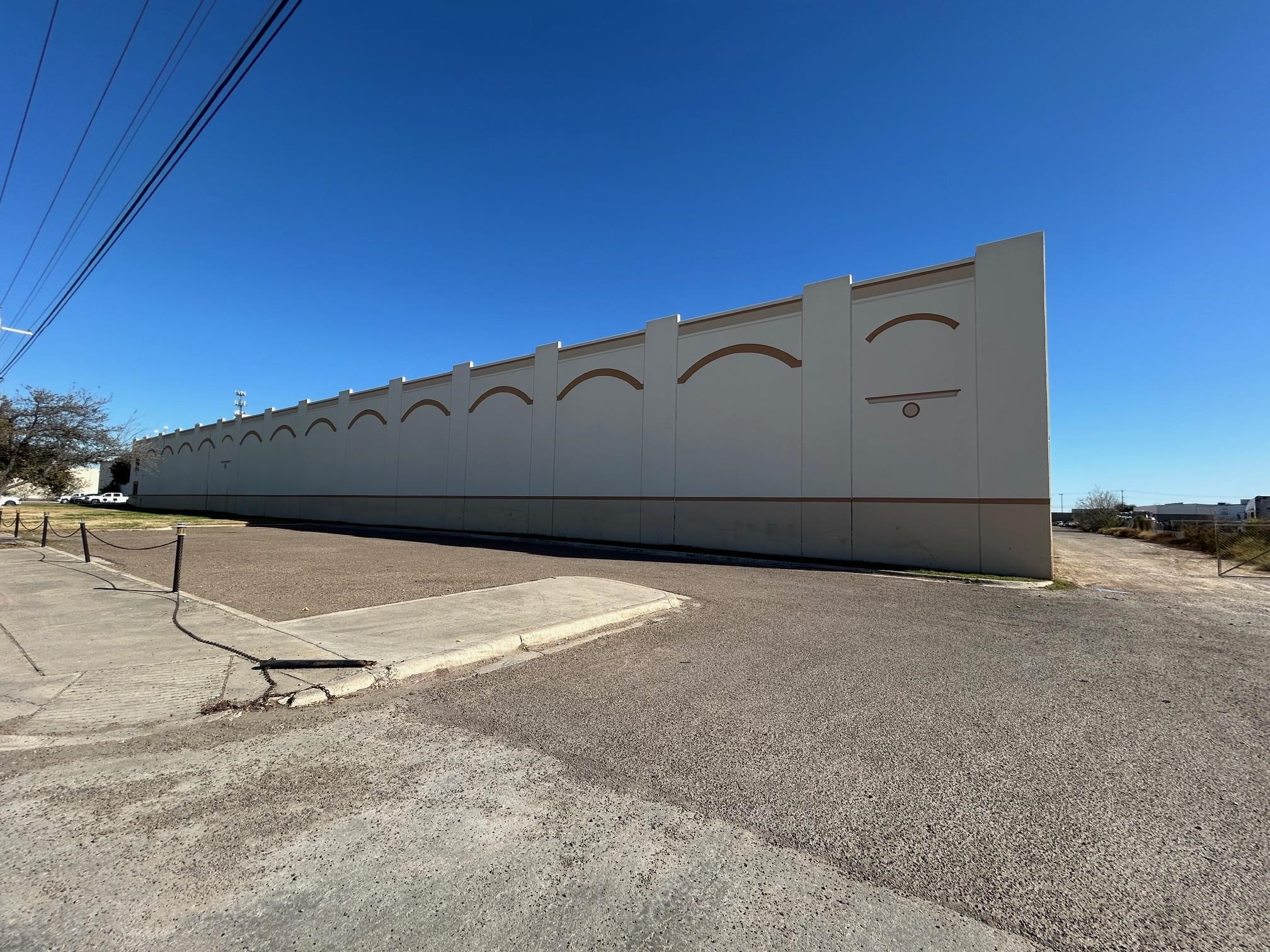 502 Nafta Blvd Property Photo 28