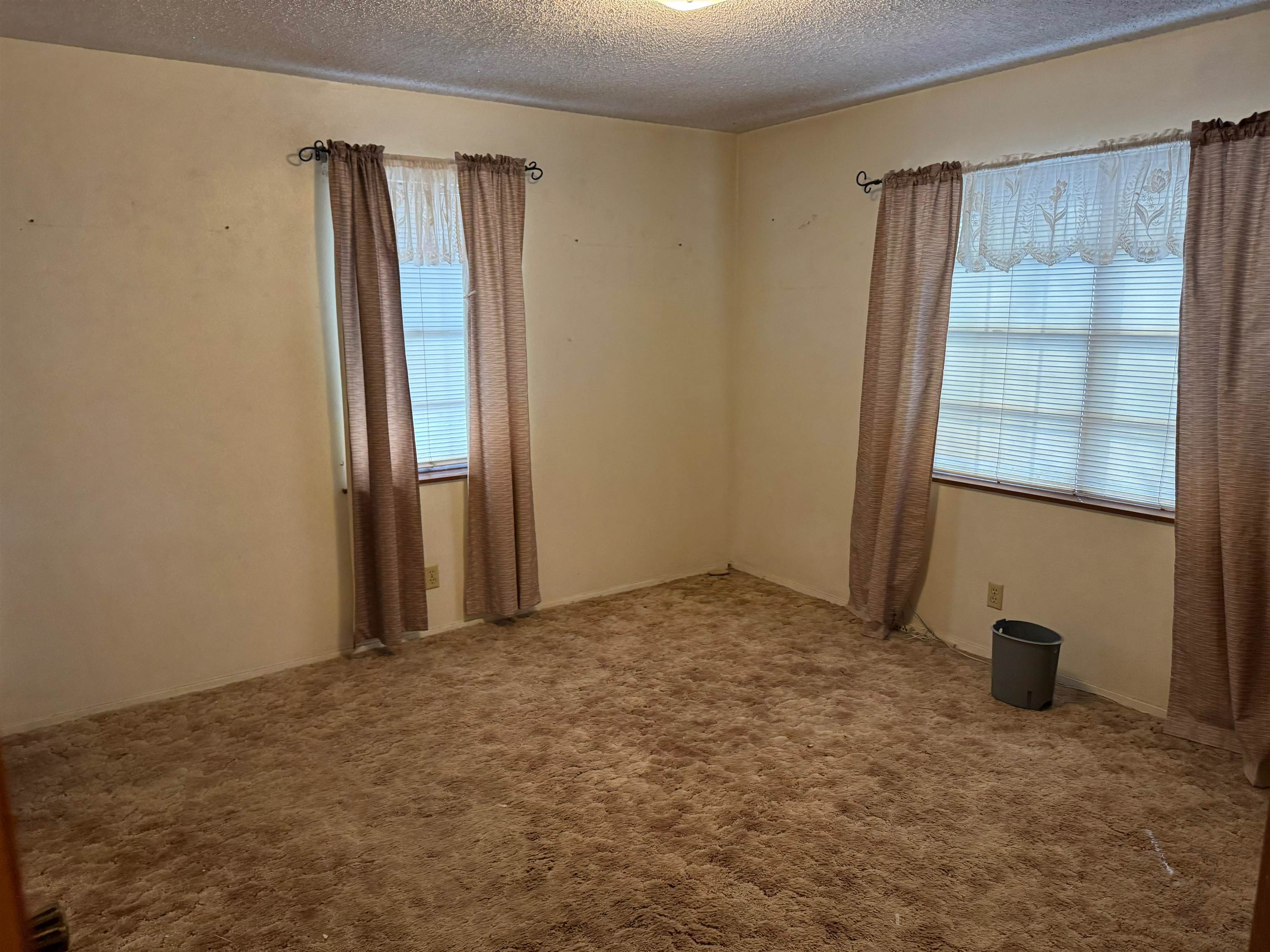 703 W Viggo St Property Photo 14