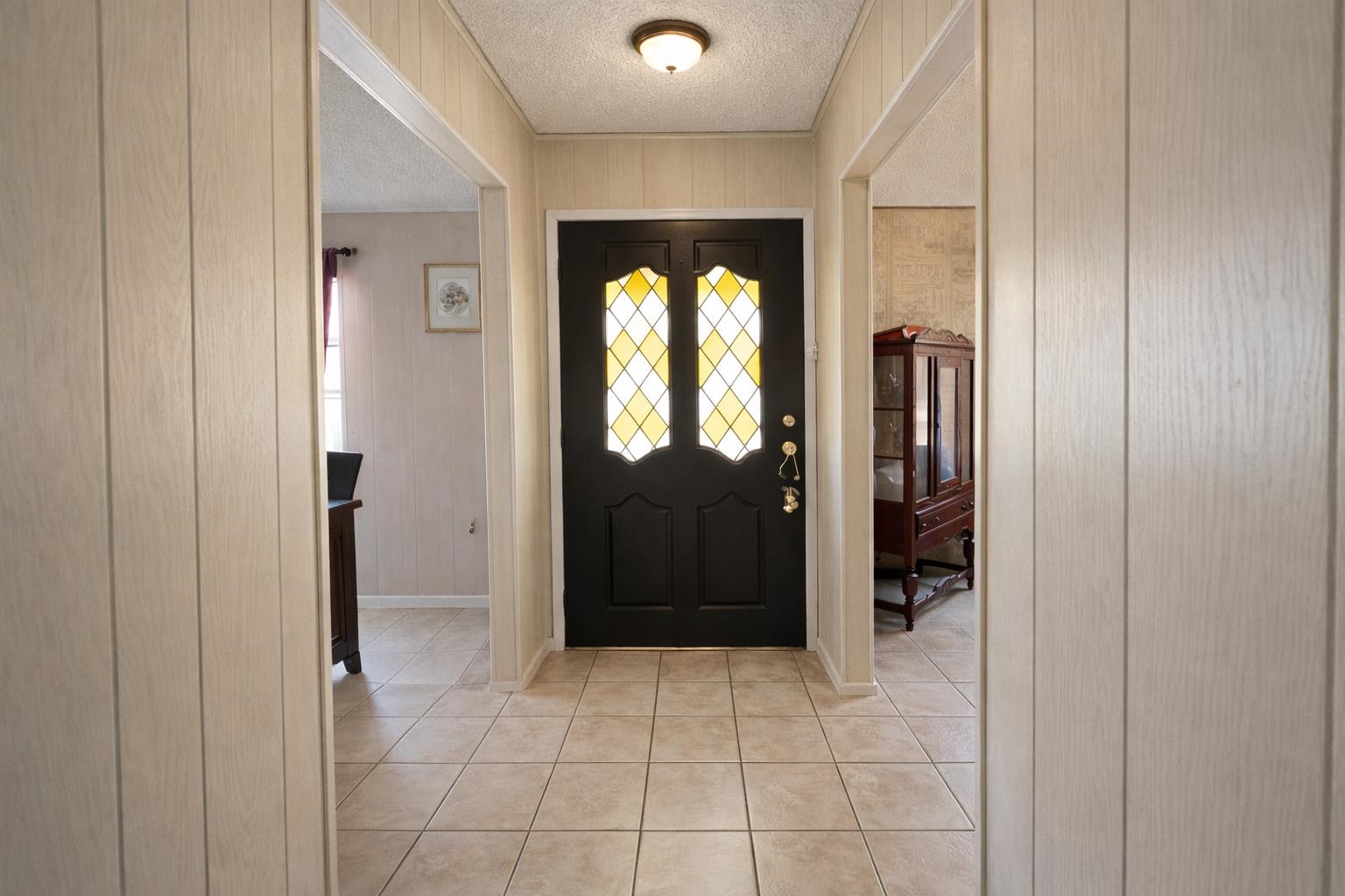 1702 Elm St Property Photo 7