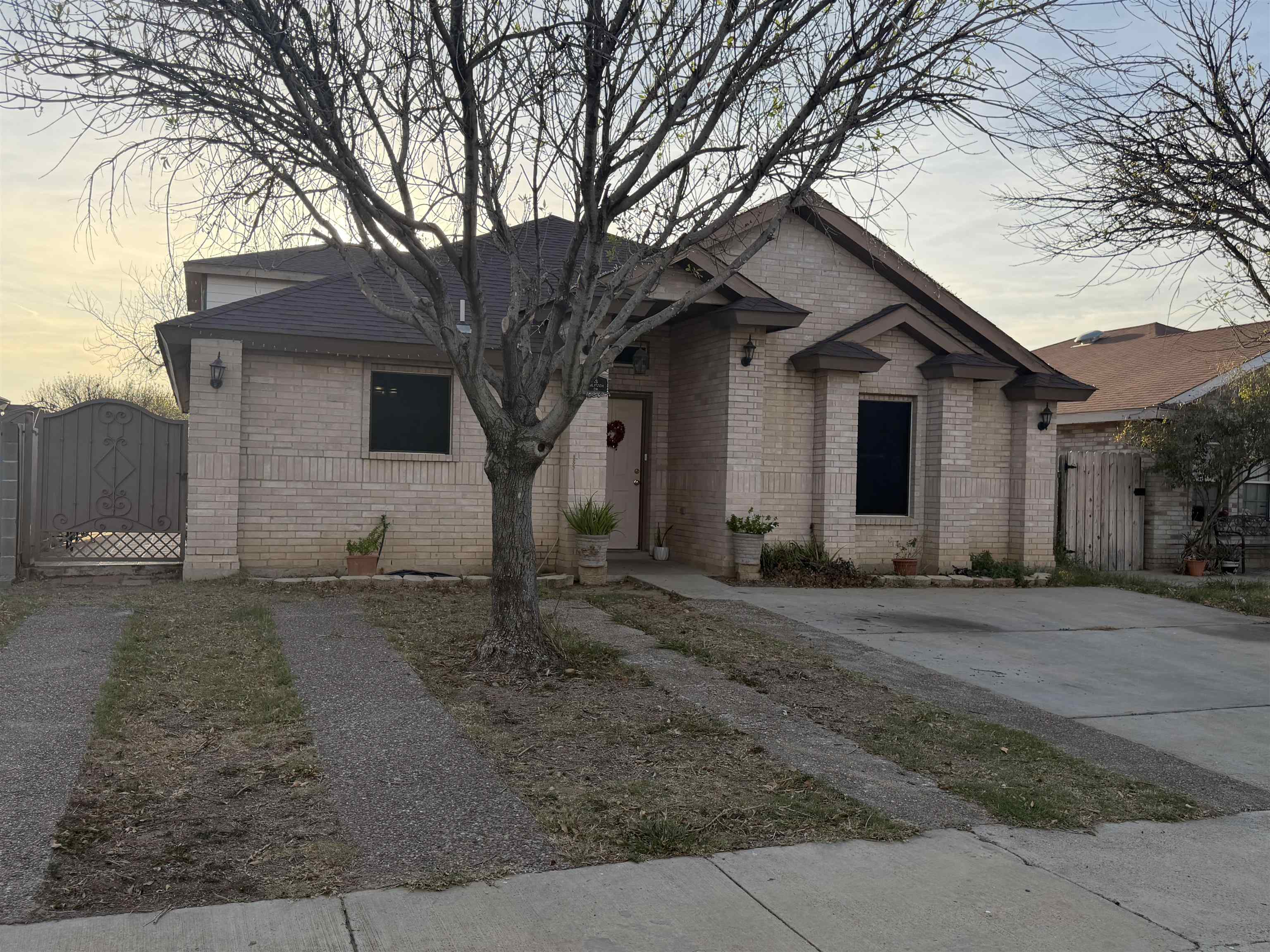 10214 Blitzen Dr Property Photo 1