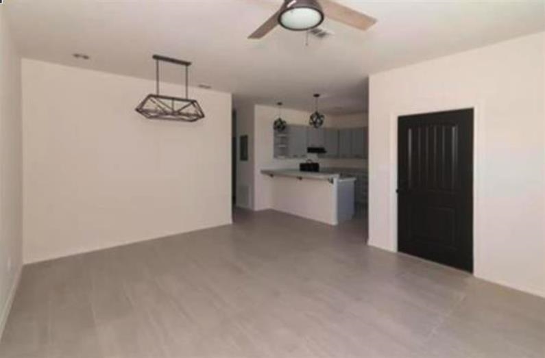 7608 Rocio Dr 16 Property Photo 2