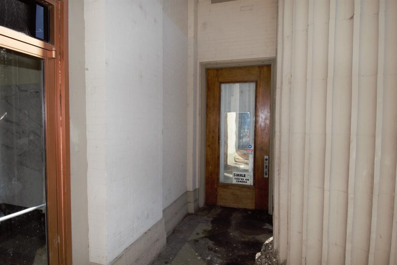 419 Flores Ave Property Photo 4