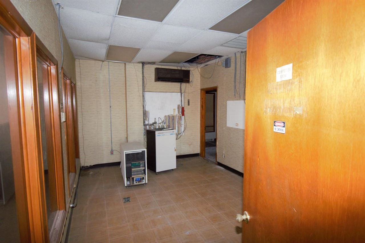 419 Flores Ave Property Photo 10