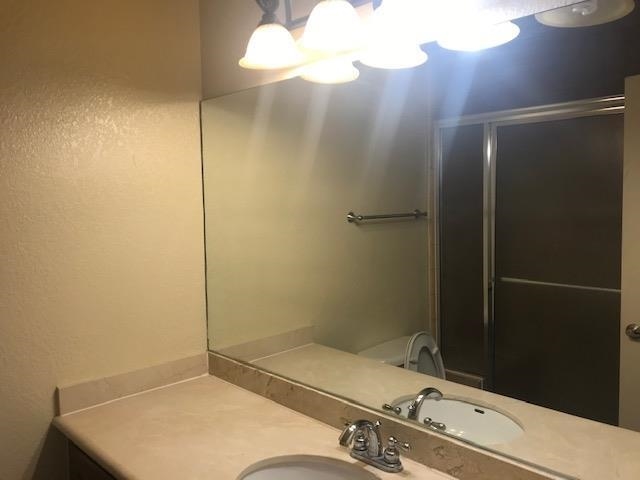 1609 Saldana Ave 327 Property Photo 11