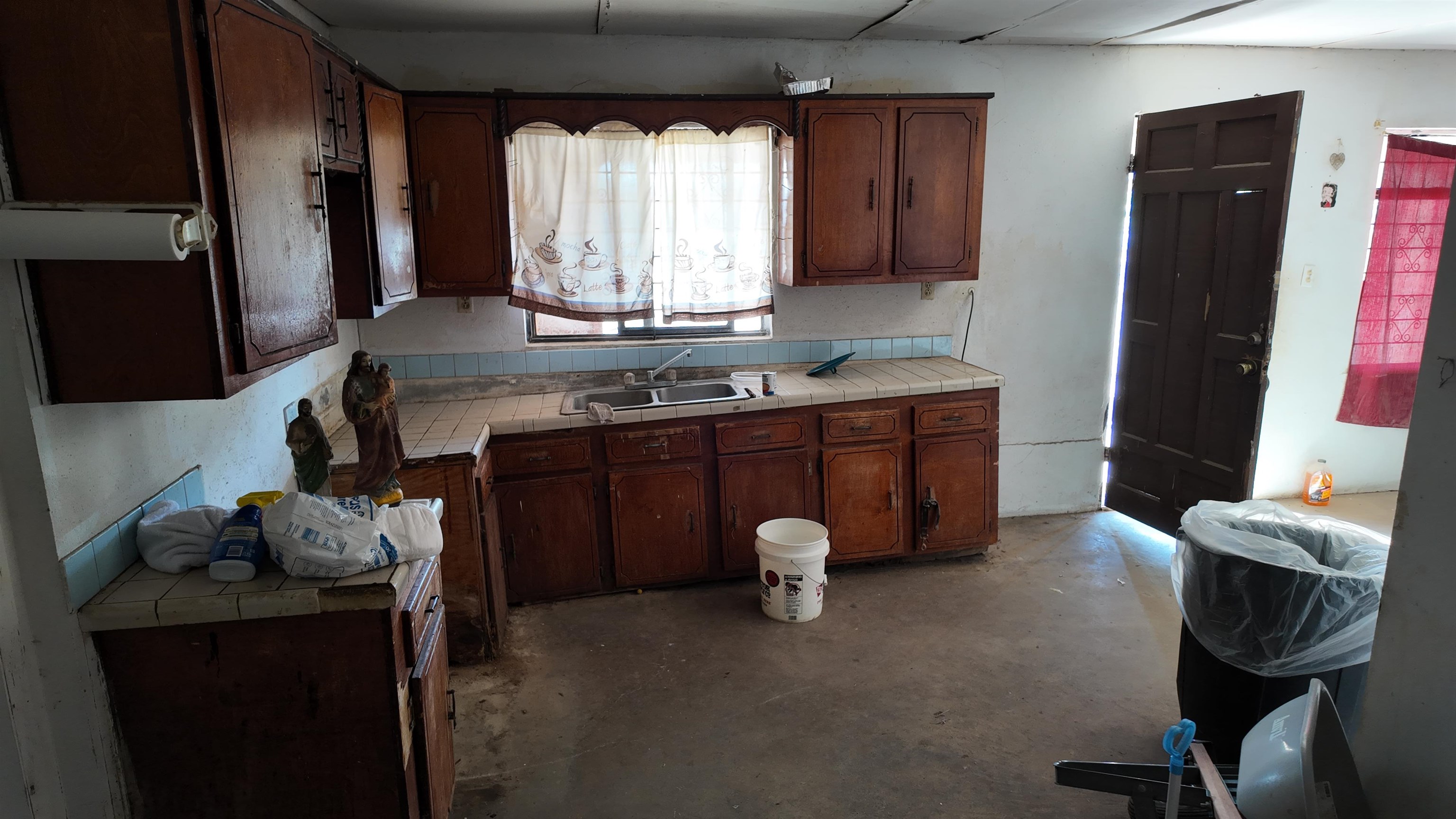 3215 Guadalupe St Property Photo 8