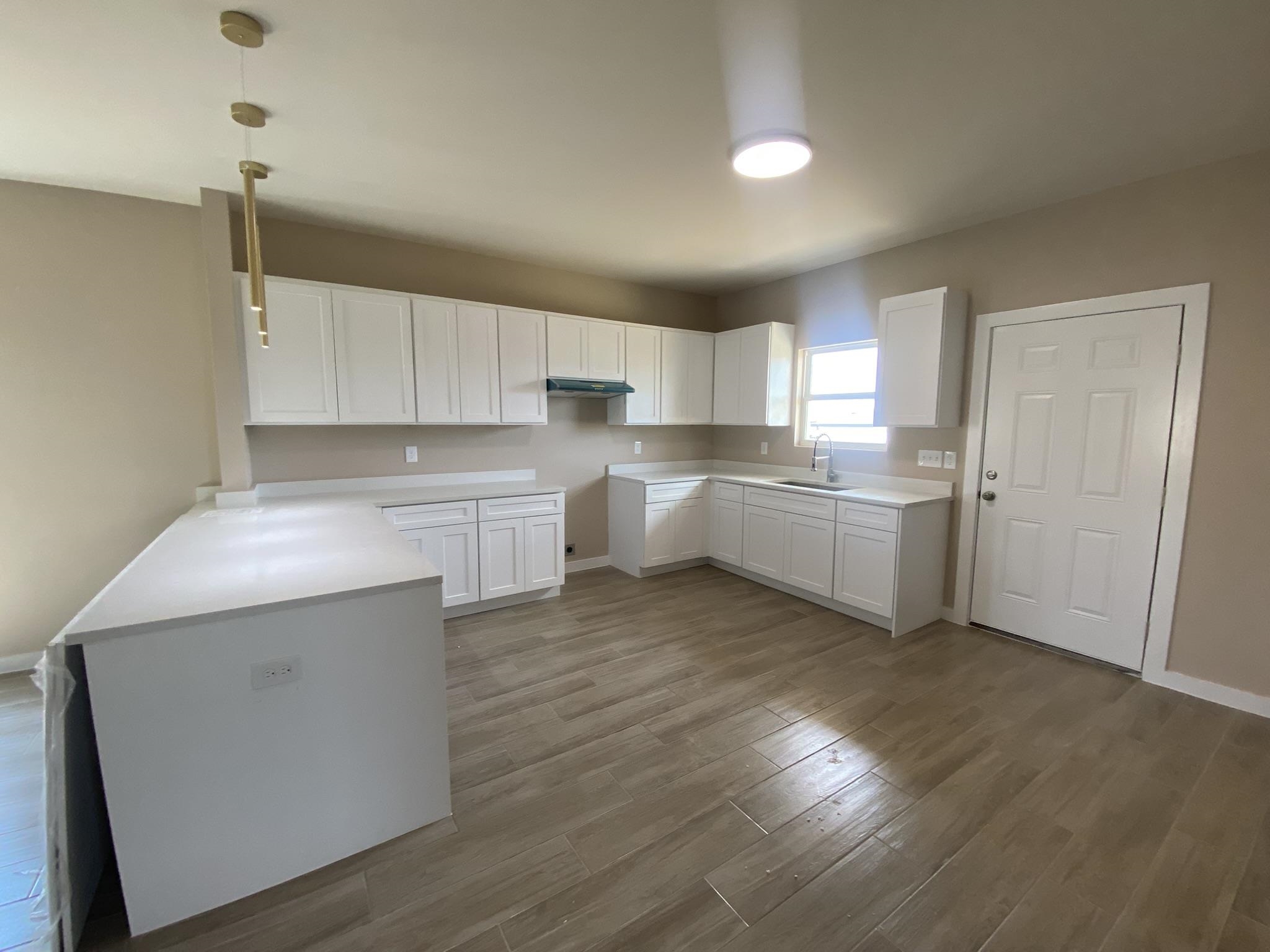 5218 Curuba Dr. Property Photo 6