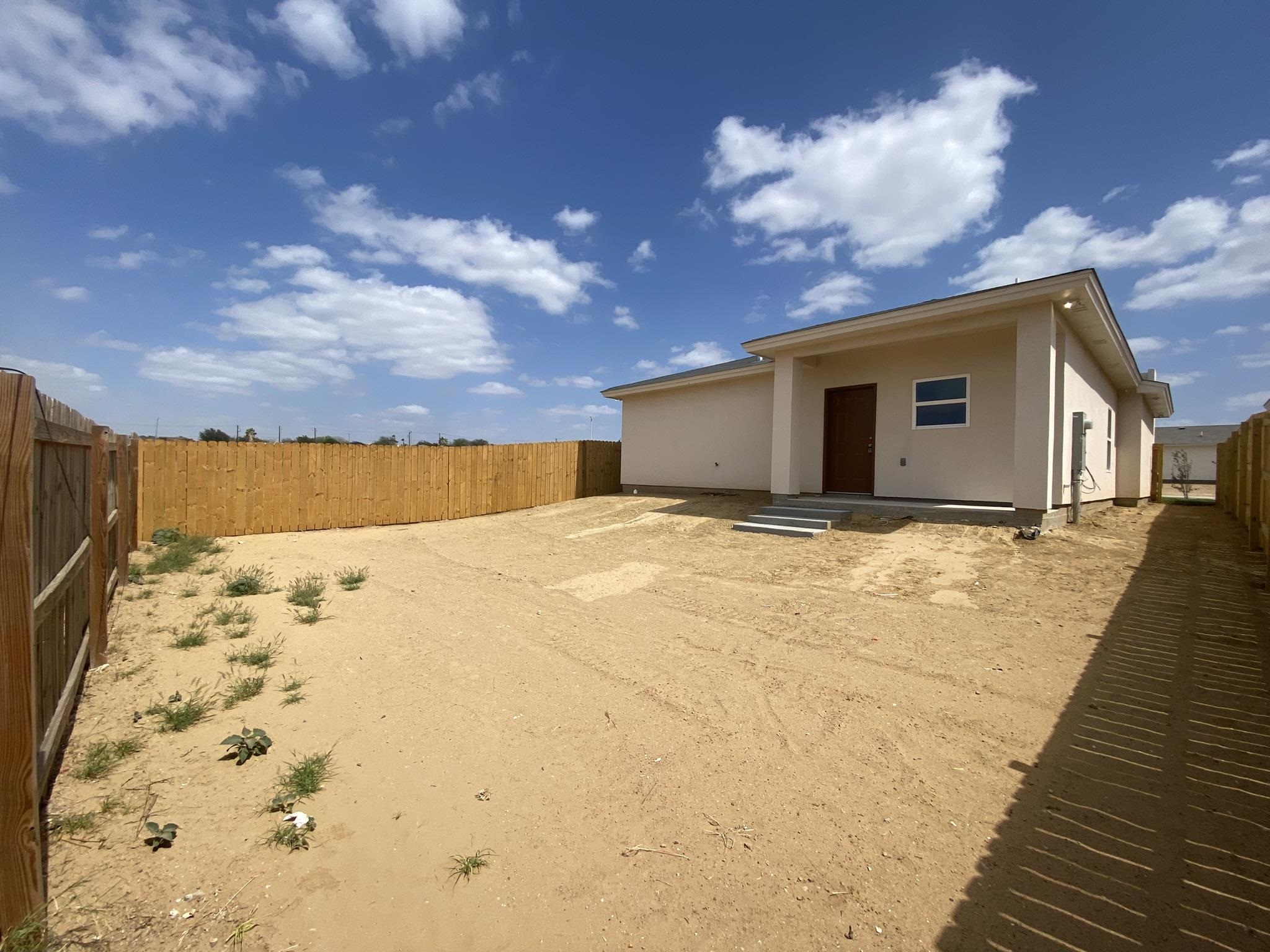 5218 Curuba Dr. Property Photo 13