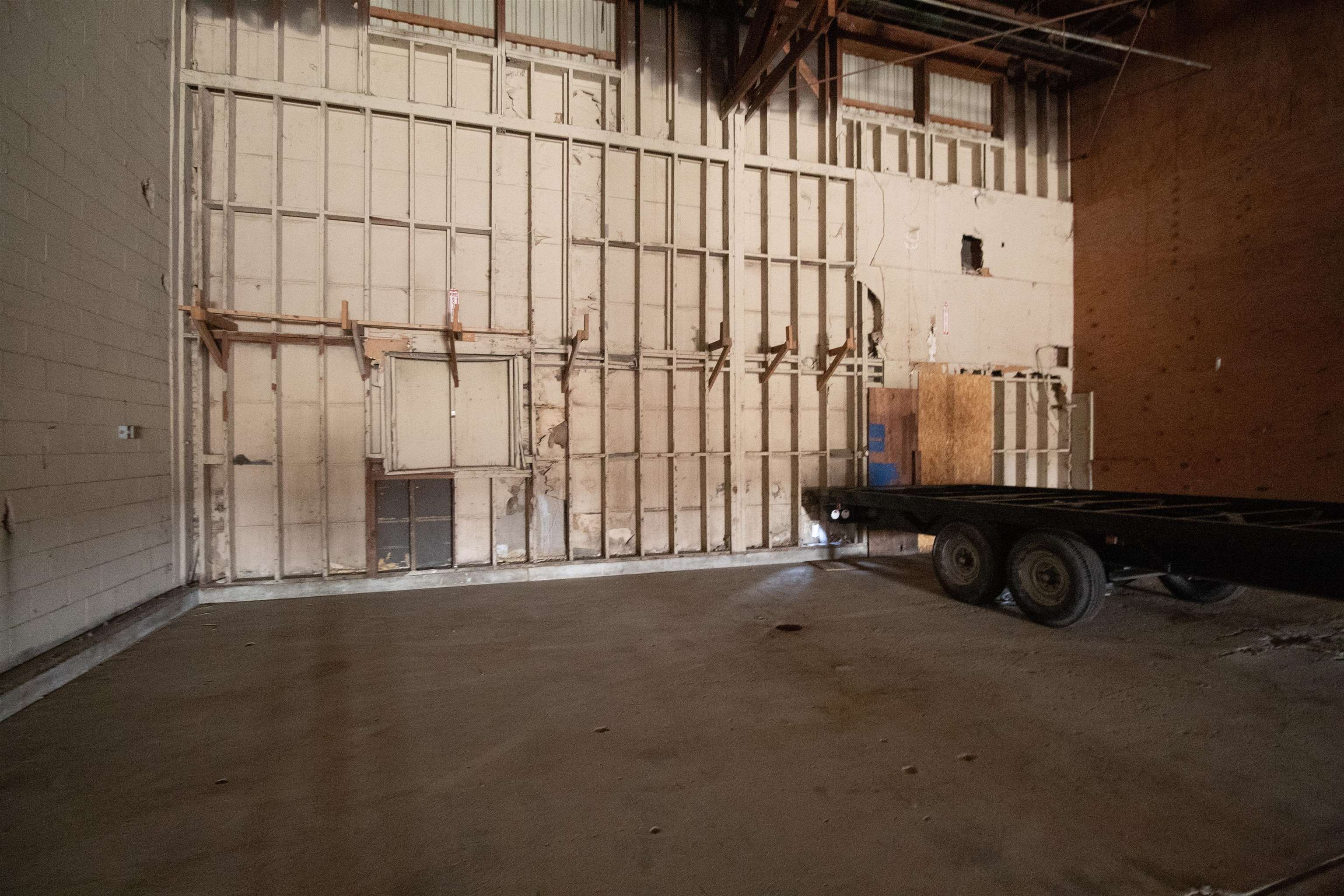 2015 Pappas St Property Photo 13