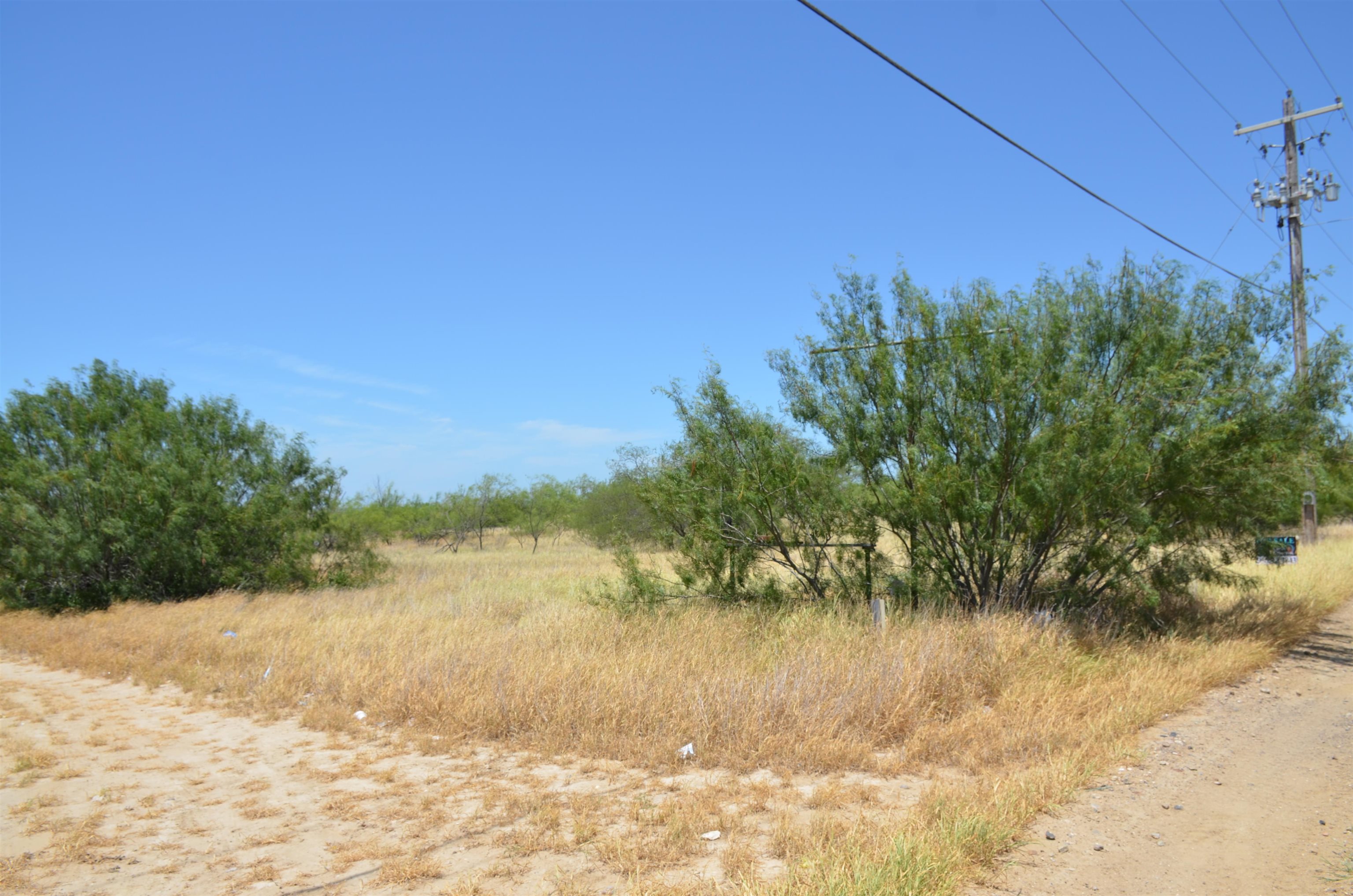 3024 S Us Highway 83 Property Photo 6