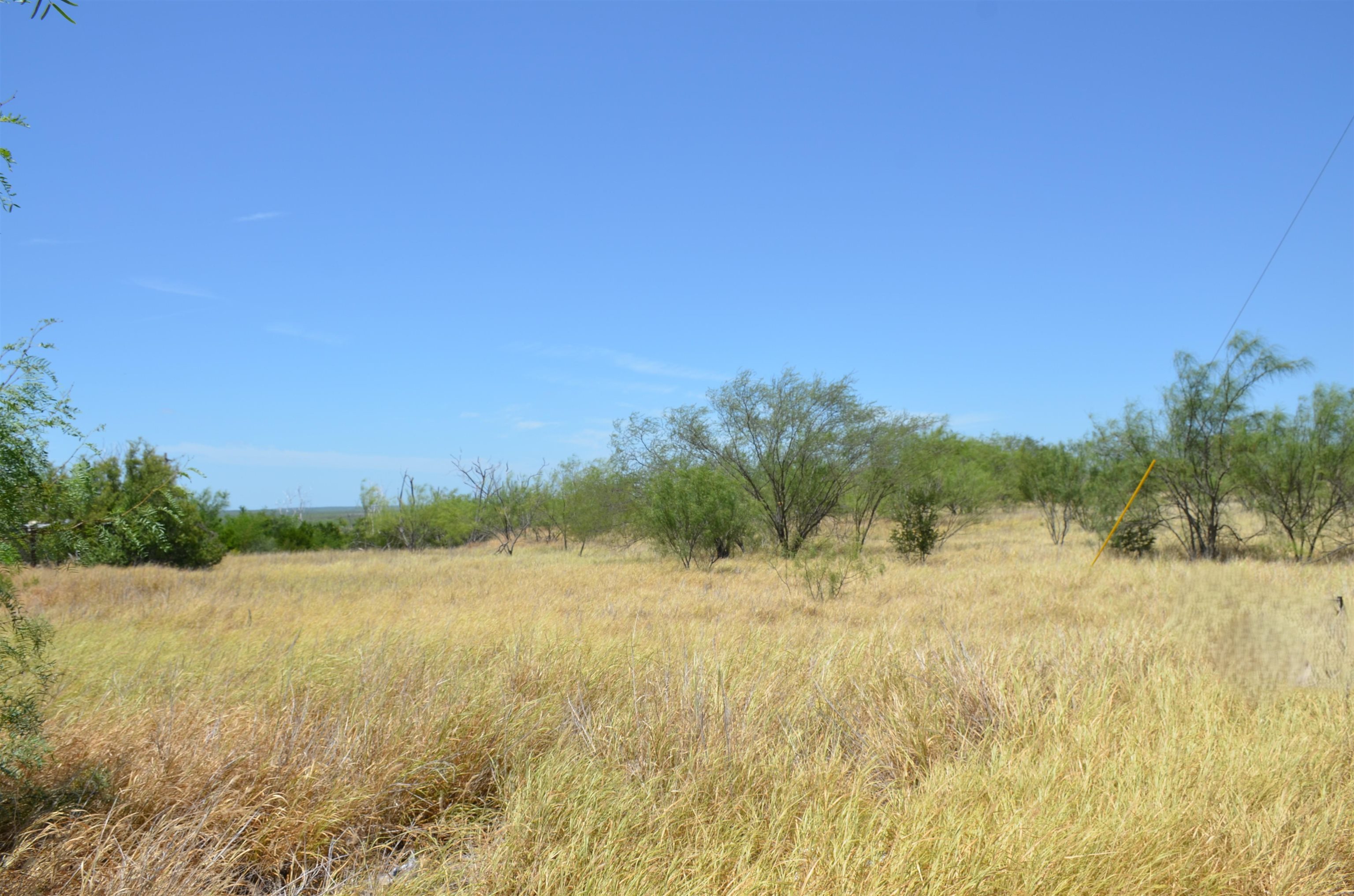 3024 S Us Highway 83 Property Photo 8