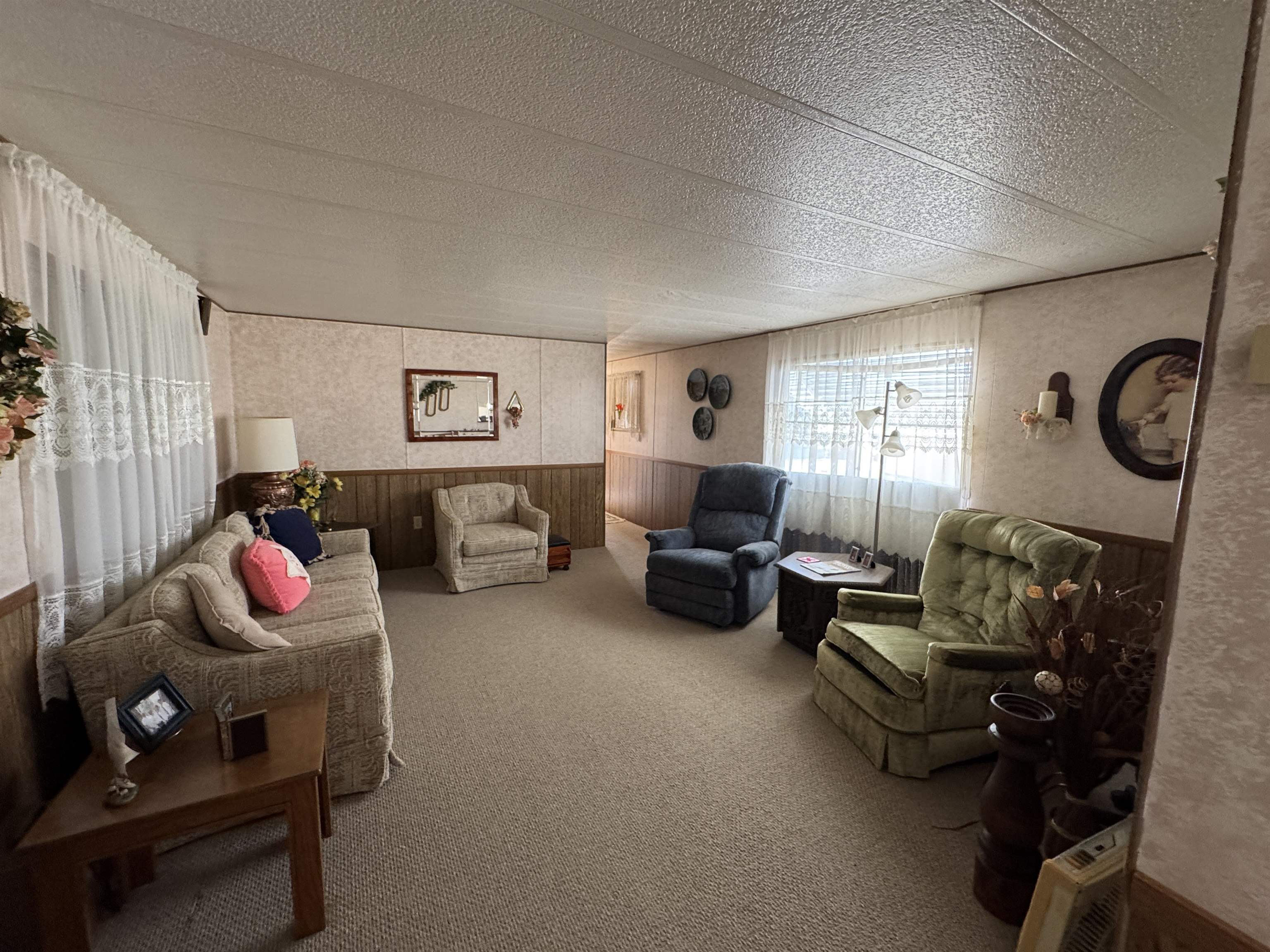 102 Blossum Blvd. Property Photo 9