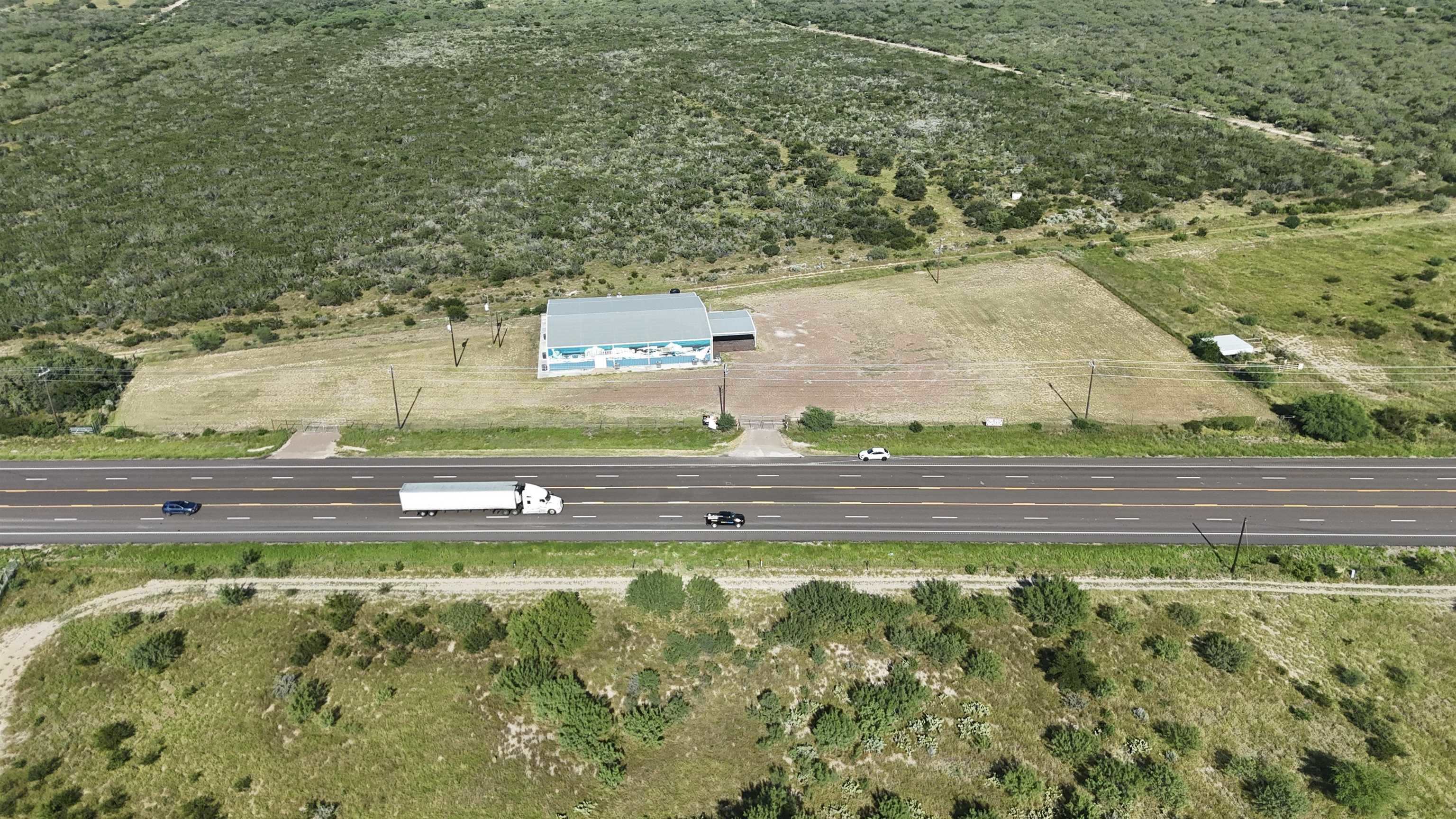 5023 S U.s. Hwy 83 Property Photo 24