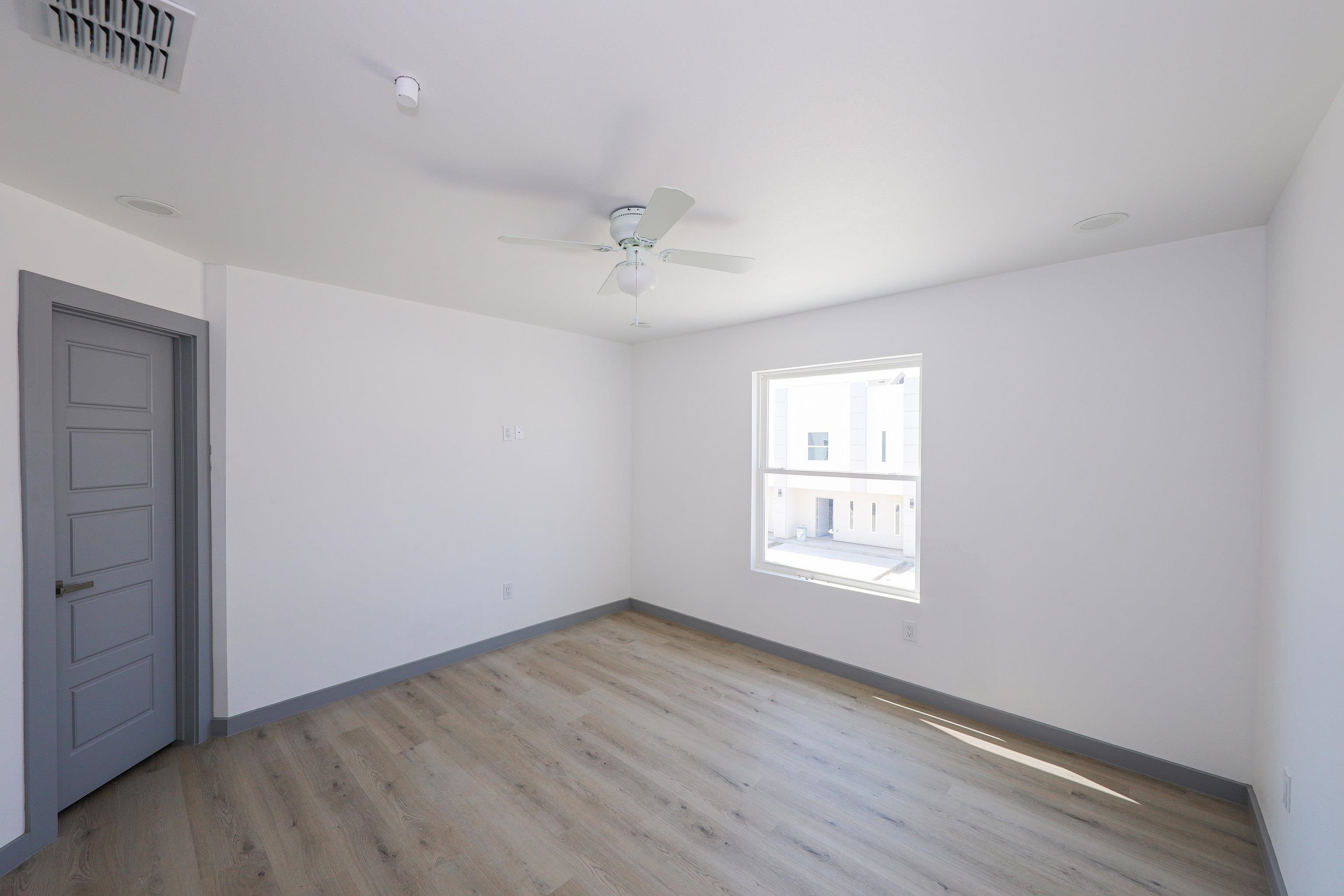 1011 Emerald Valley Dr. 25 D Property Photo 8