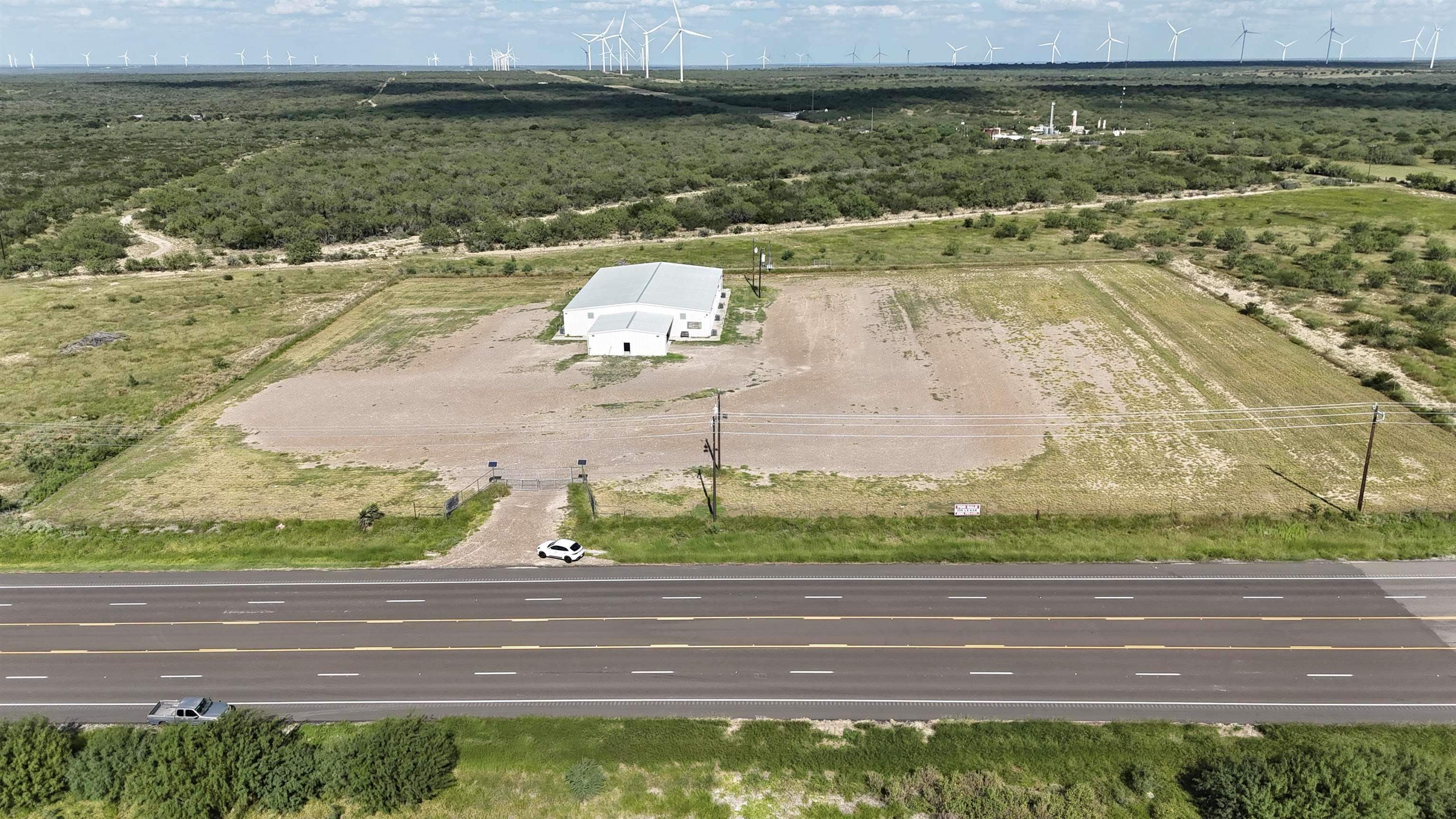 5029 S U.s. Hwy 83 Property Photo 7