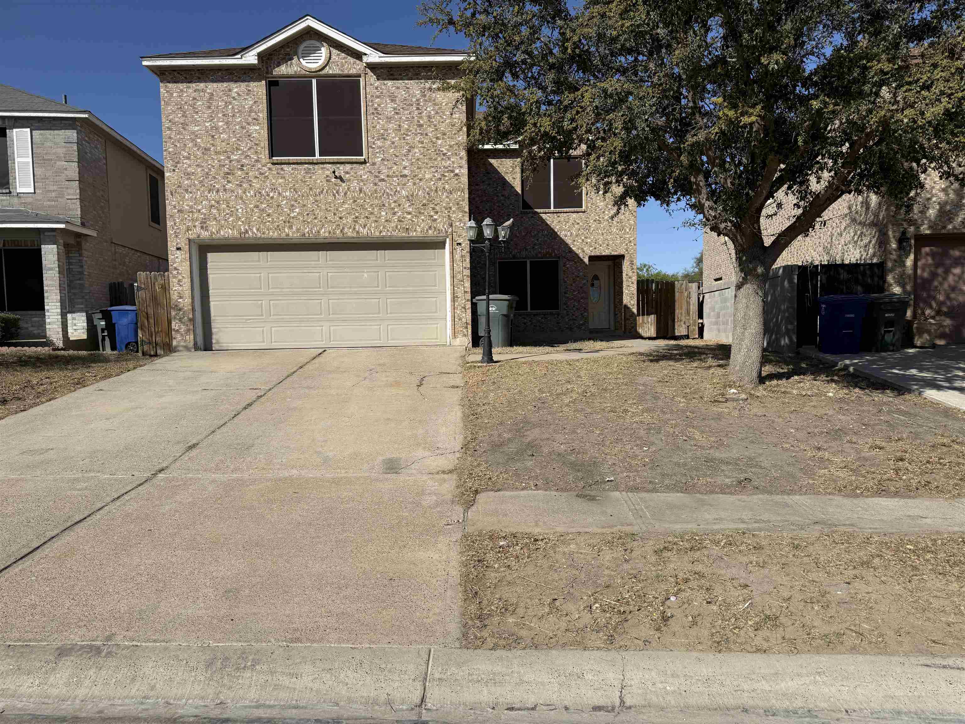 614 Pinos Cr Property Photo 1