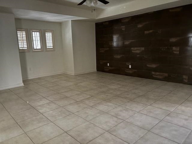 9813 Sandhill Dr 50 Property Photo 8