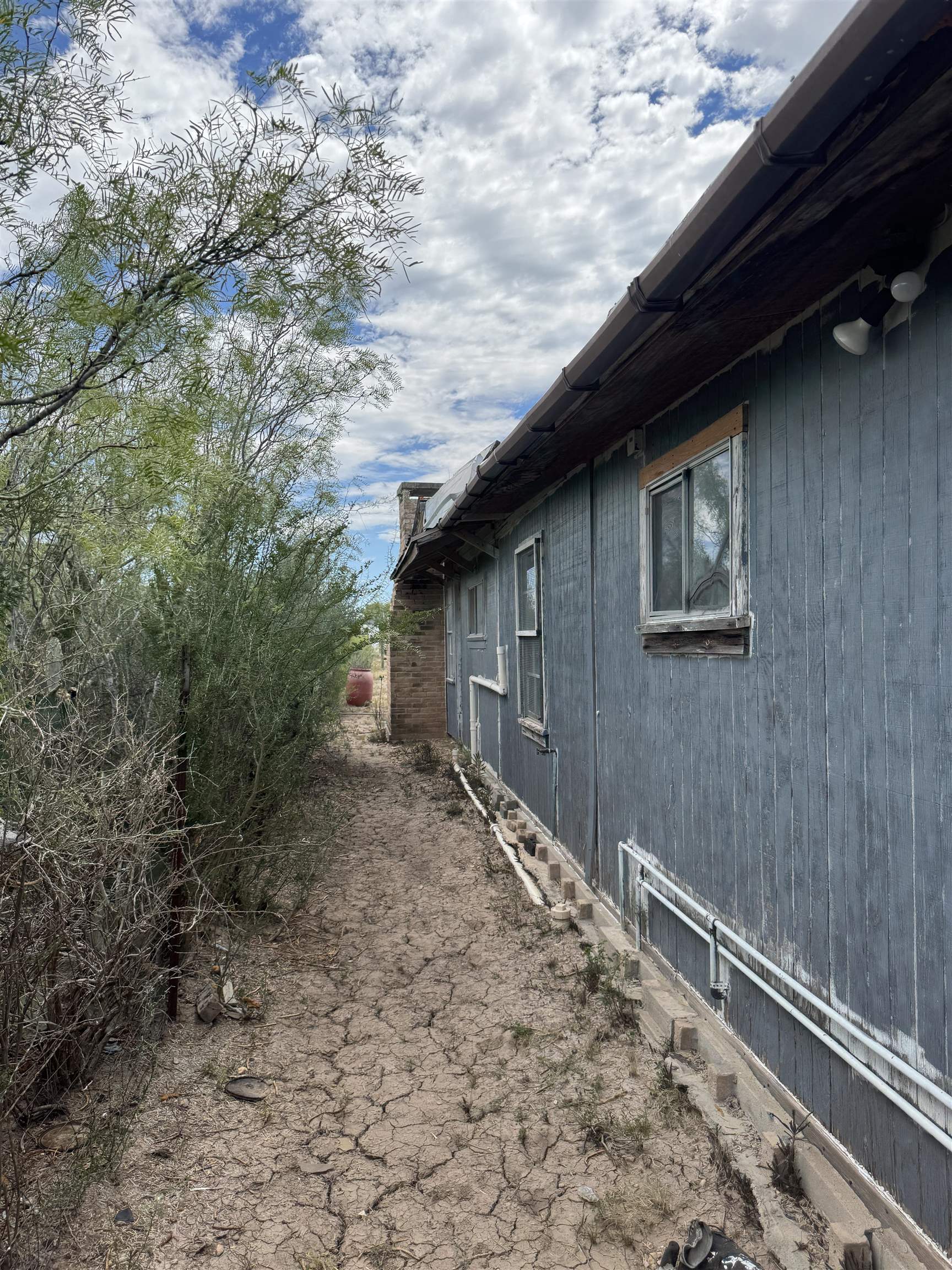311 Los Arcos Rd. Property Photo 8