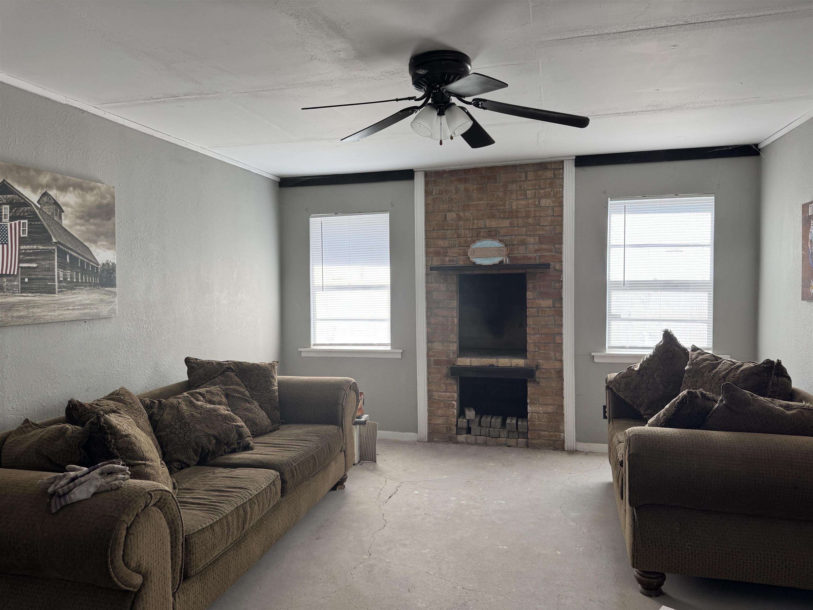 311 Los Arcos Rd. Property Photo 14