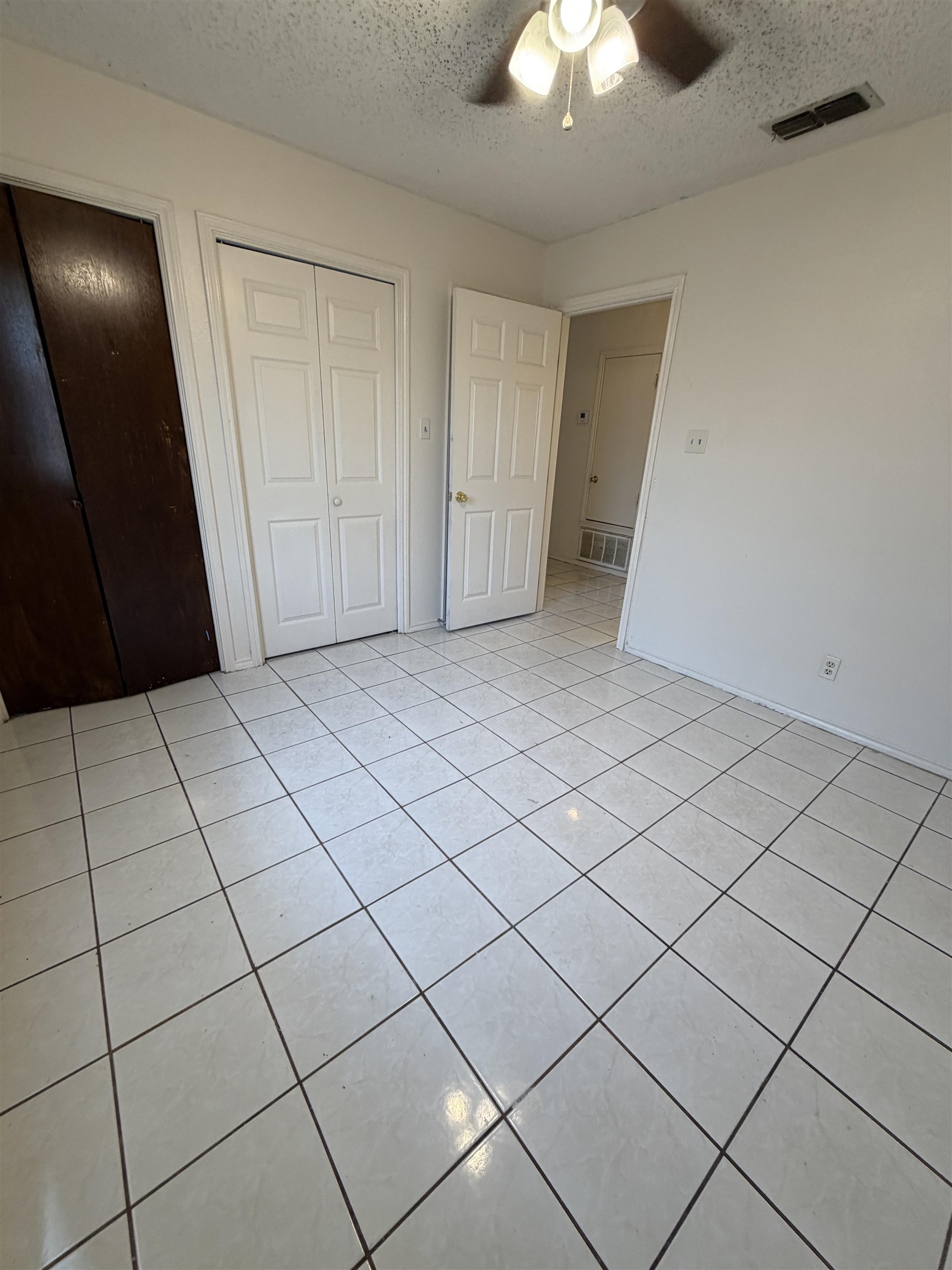 2605 Springfield Ave 4 Property Photo 16