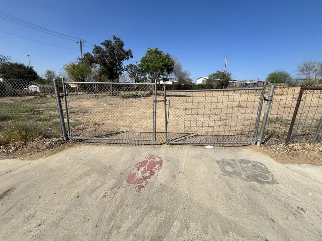 420 Hilltop Rd Property Photo 1
