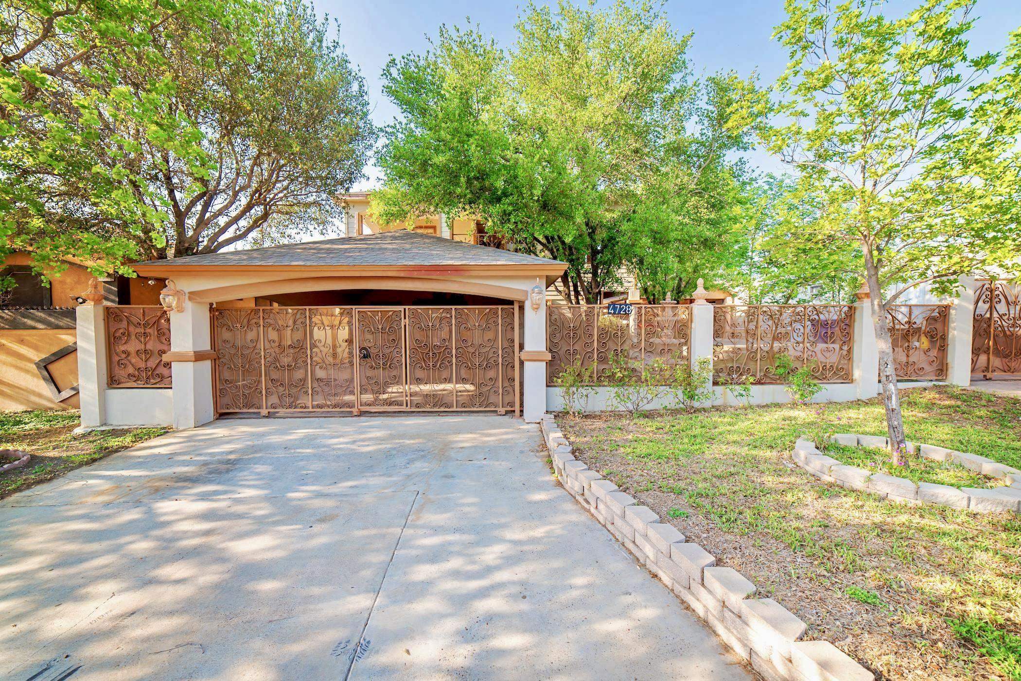 4728 Primavera Ln Property Photo